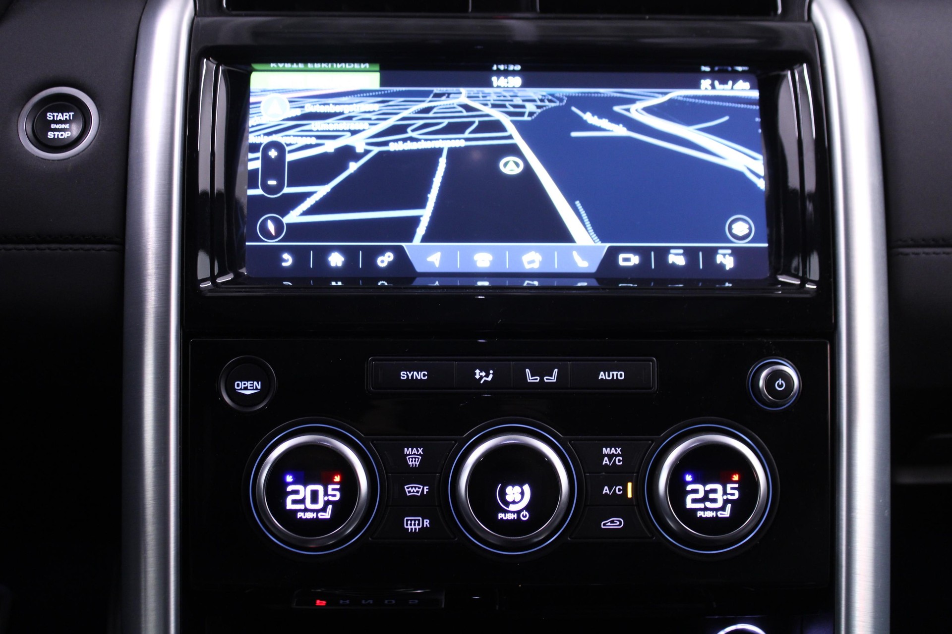 LAND ROVER Discovery 3.0 SDV6 HSE *LEASING 1.99%*-image-5