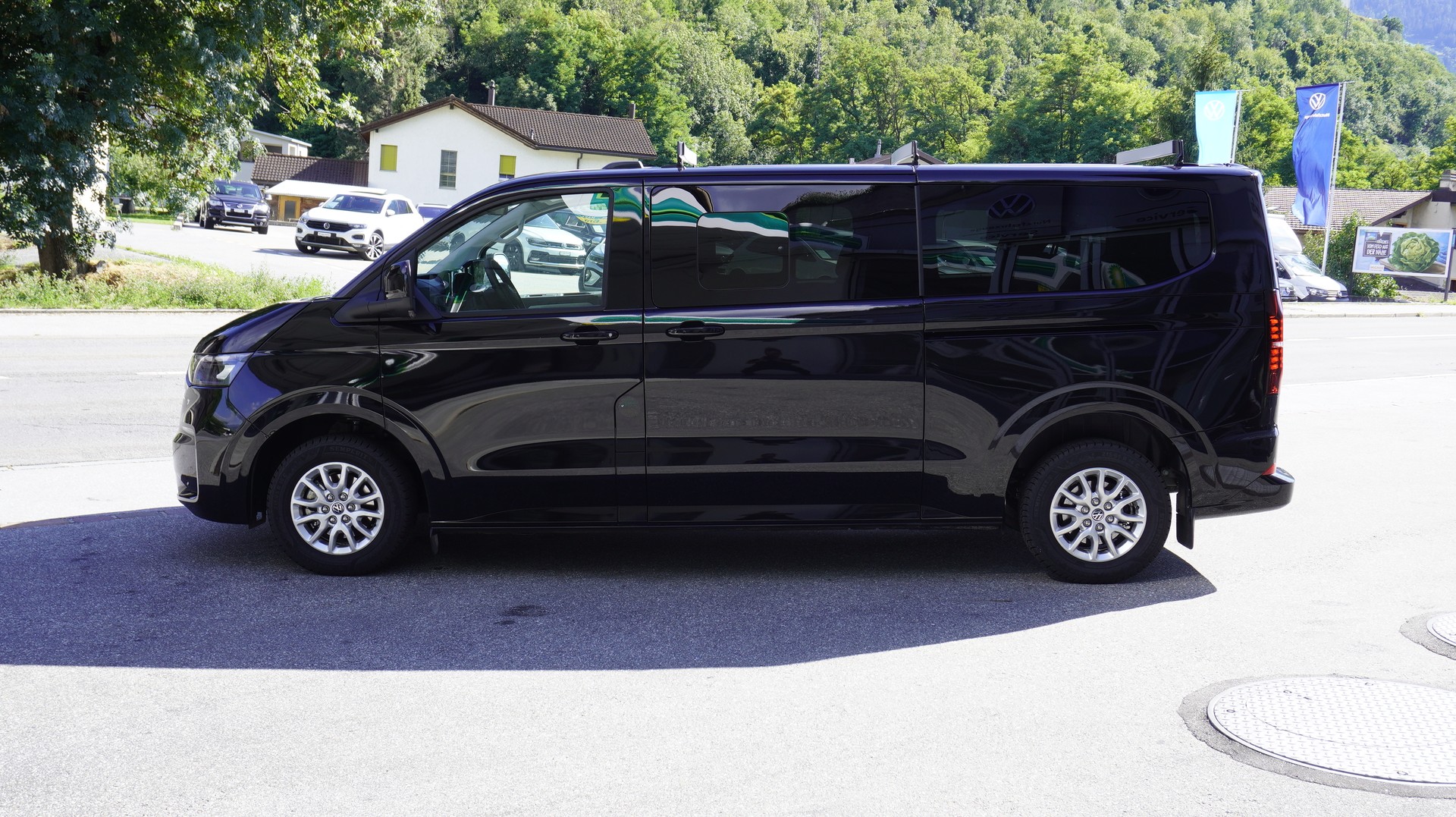 VW Caravelle 2.0 TDI Life LWB 4 Motion Aut 8-image-15