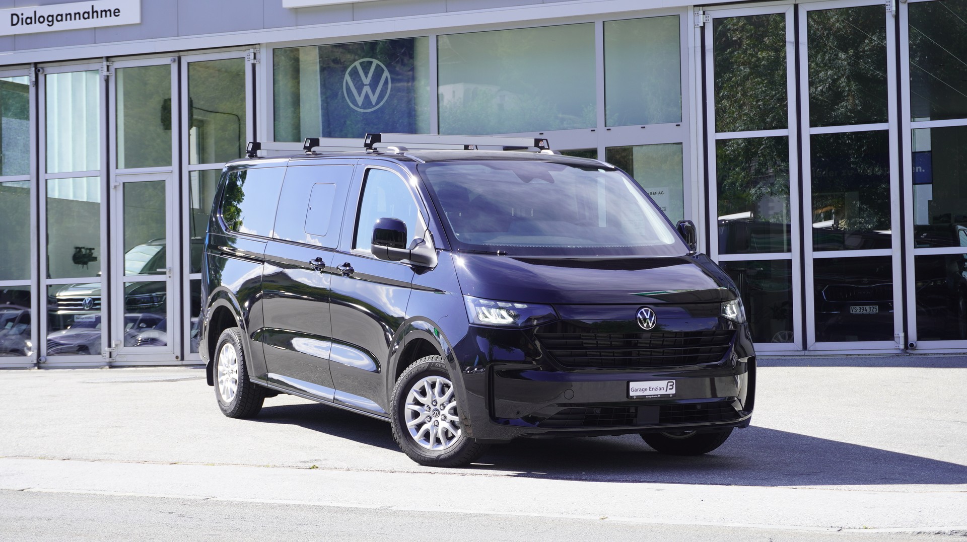 VW Caravelle 2.0 TDI Life LWB 4 Motion Aut 8-image-0