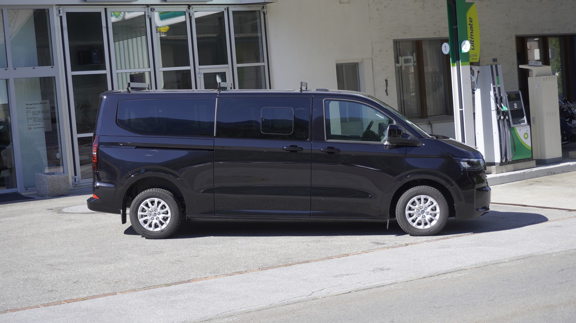 VW Caravelle 2.0 TDI Life LWB 4 Motion Aut 8-image-11