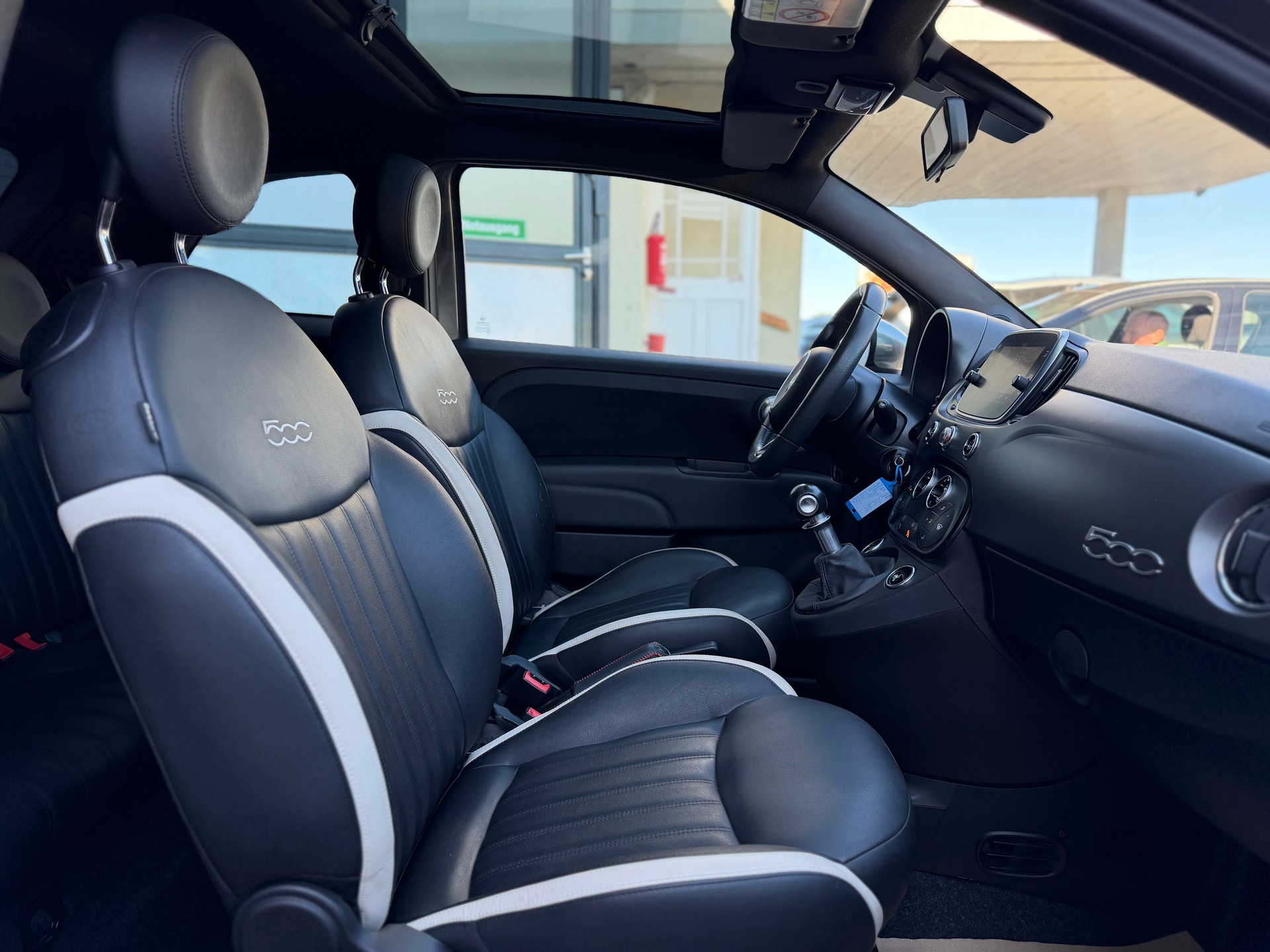 FIAT 500 1.0 N3 MildHybrid Rockstar-image-12
