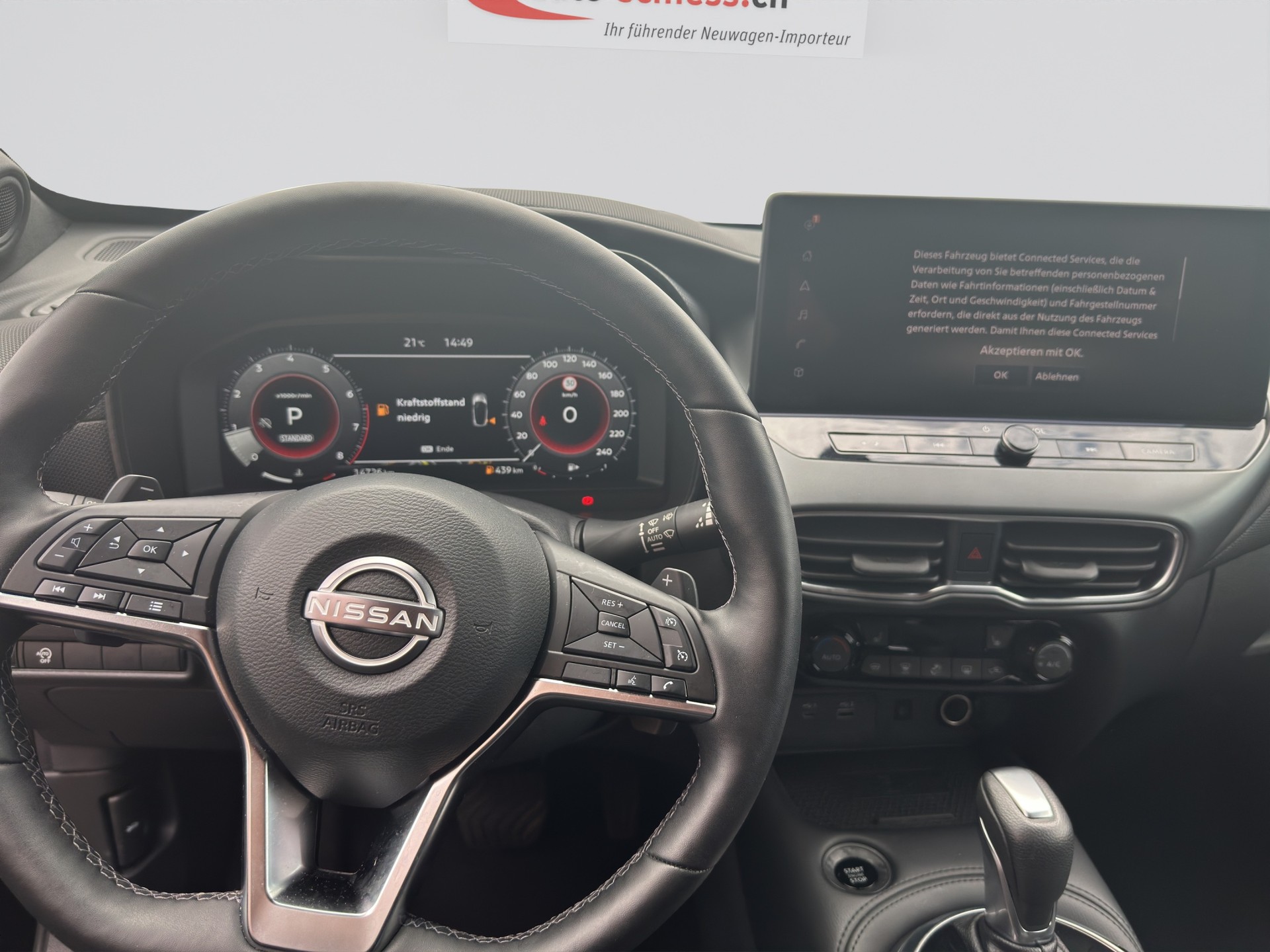 NISSAN Juke 1.0 DIG-T N-Connecta DCT-image-10