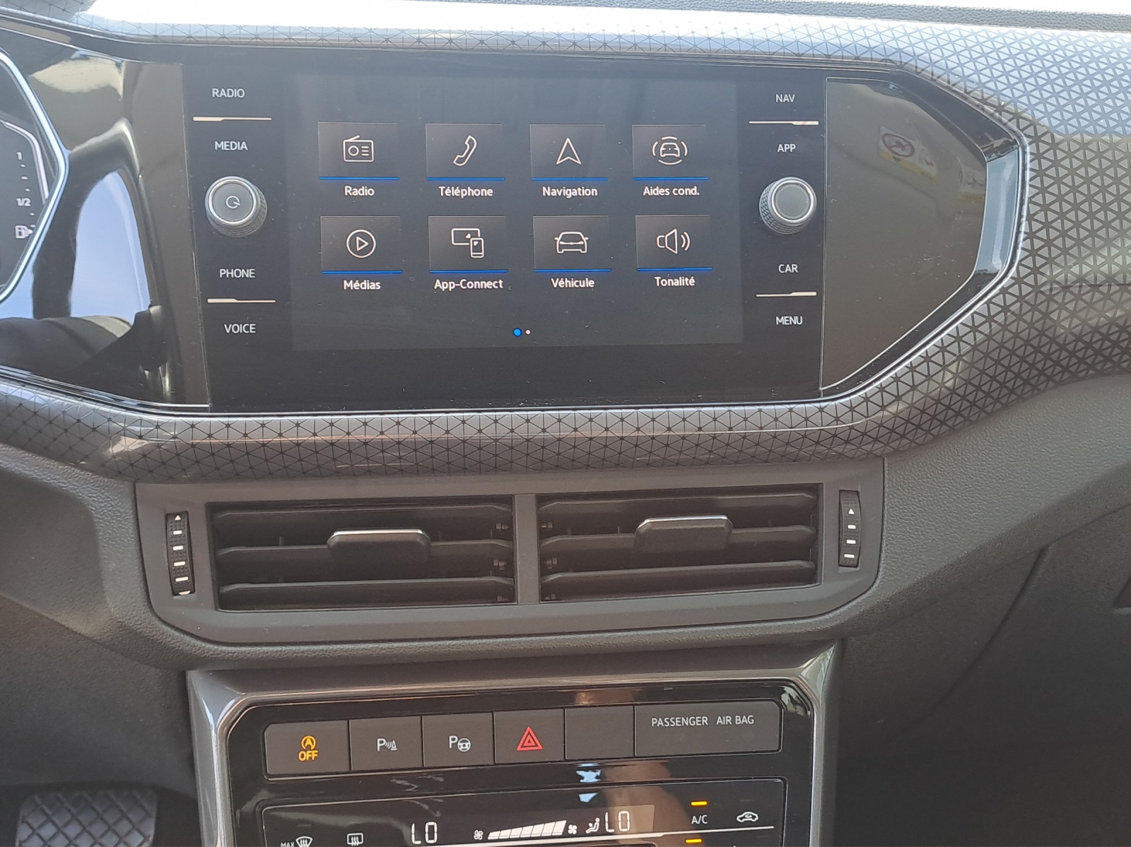 VW T-Cross 1.0 TSI Style DSG-image-10