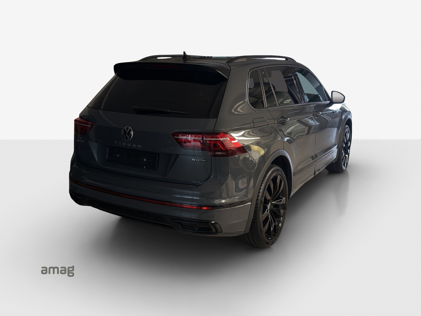 VW Tiguan 2.0TSI R-Line 4Motion DSG-image-4