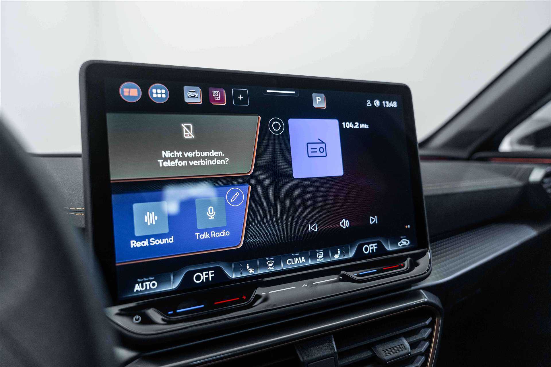 CUPRA Formentor 1.5 TSI DSG-Automat NEW-image-25
