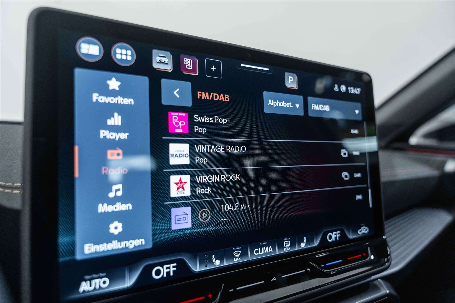 CUPRA Formentor 1.5 TSI DSG-Automat NEW-image-19