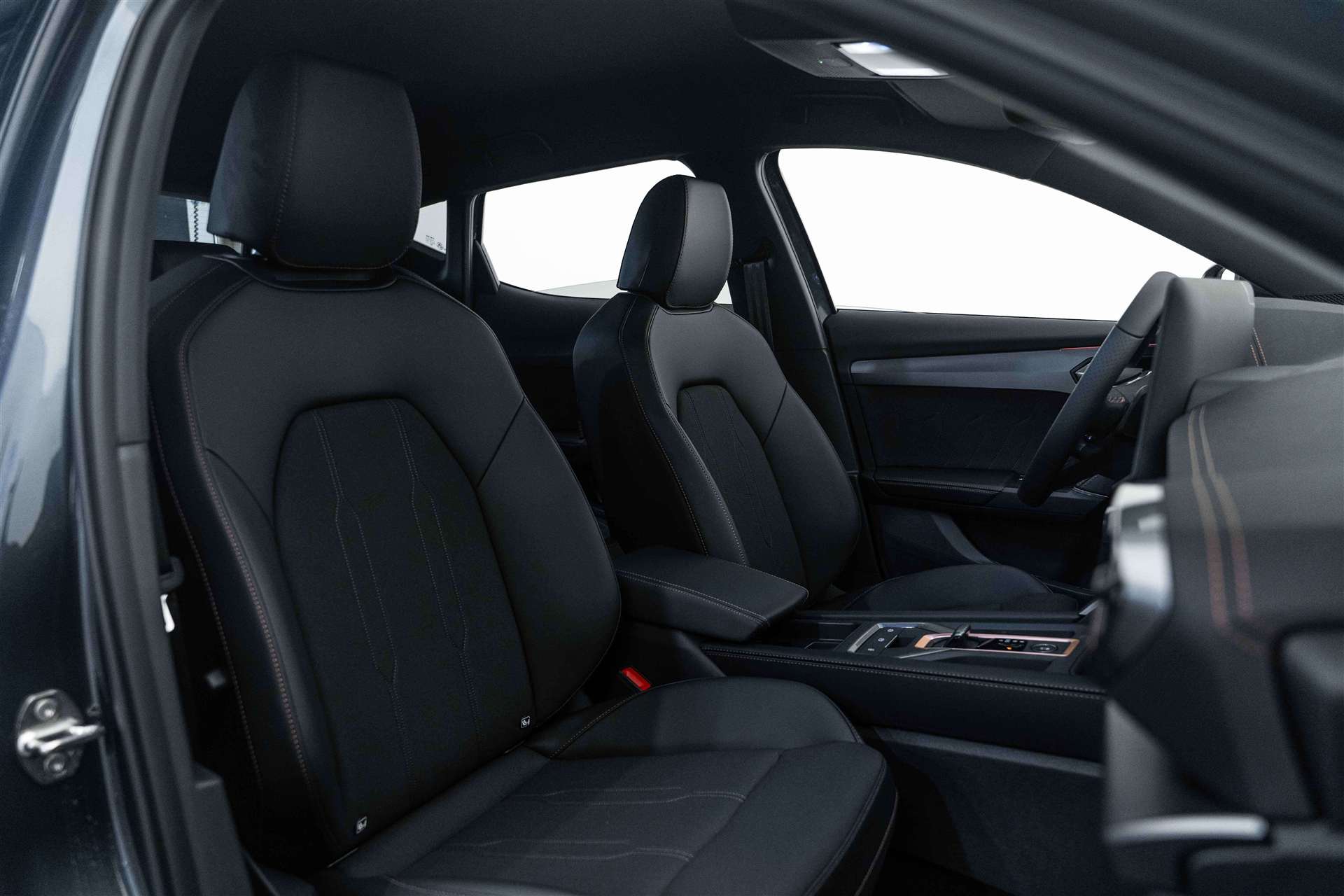 CUPRA Formentor 1.5 TSI DSG-Automat NEW-image-11