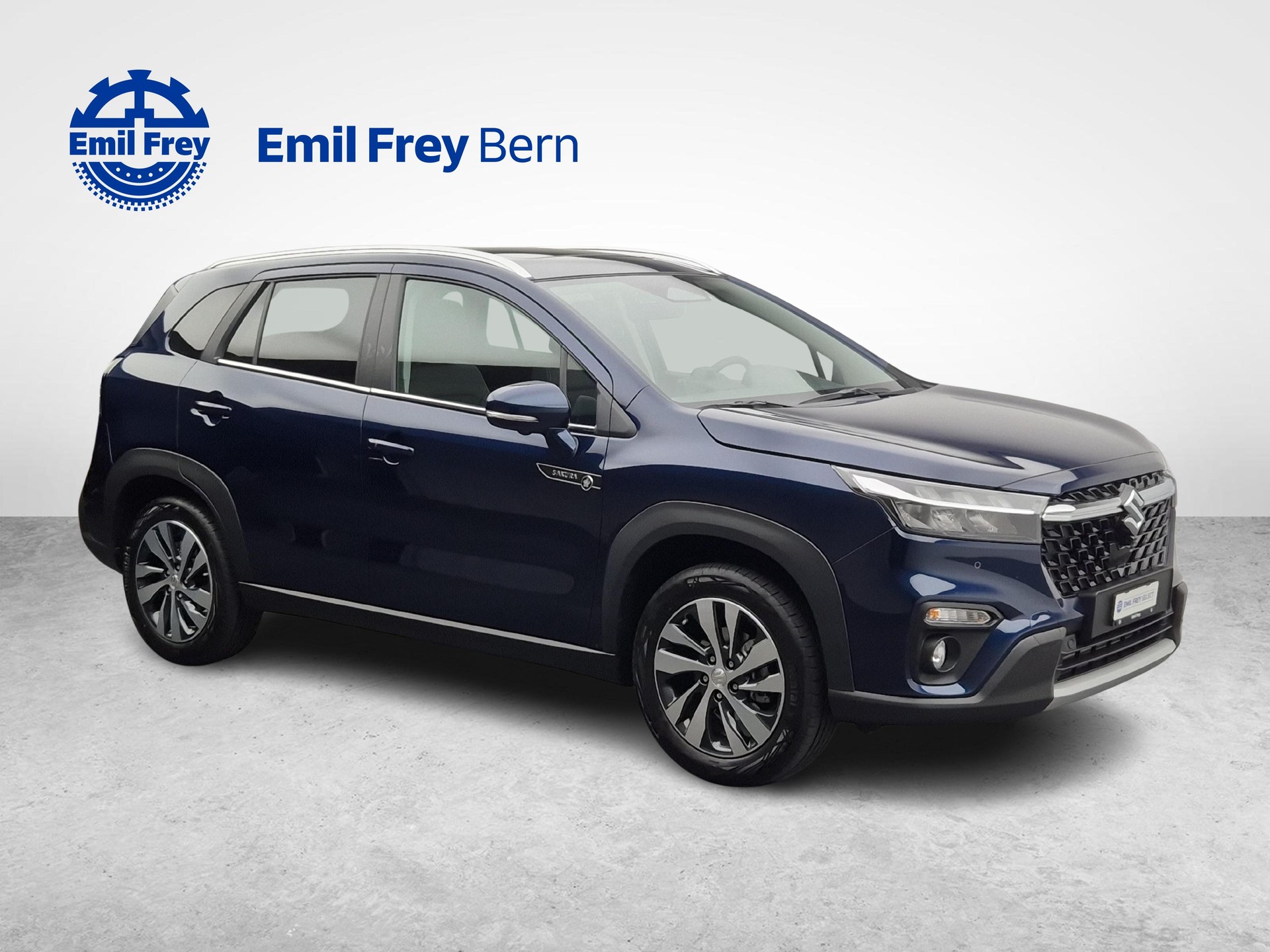 SUZUKI S-Cross 1.4 T Sakura Top Hybrid 4x4-image-4