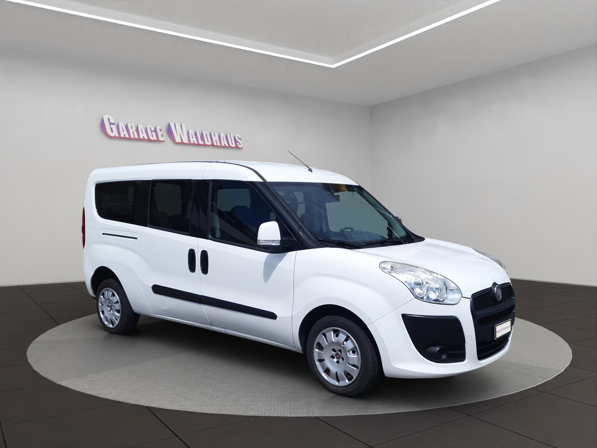 FIAT Doblò 1.4 16V Kombi Swiss-image-6