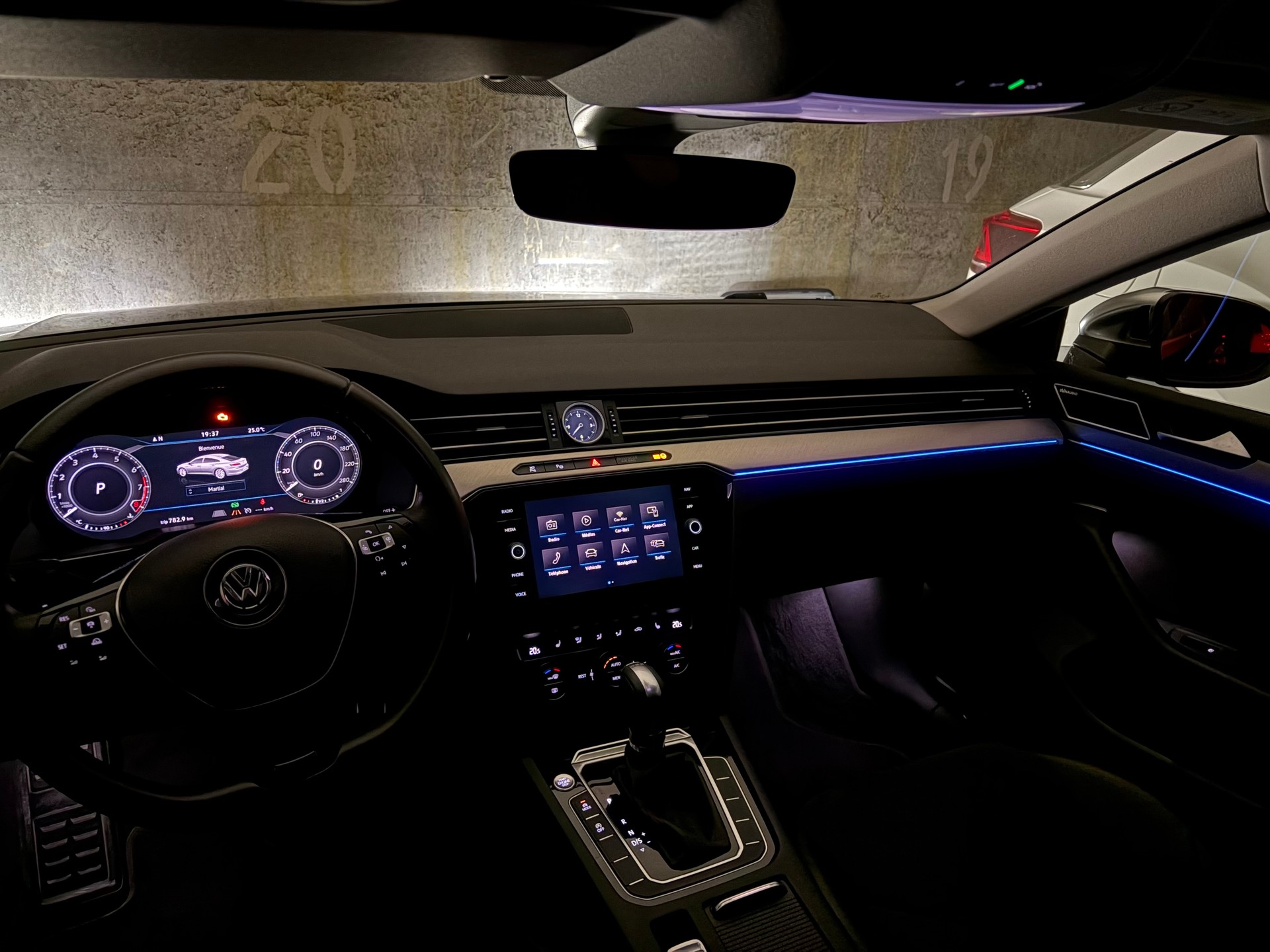 VW 2.0 TSI Elegance DSG-image-5