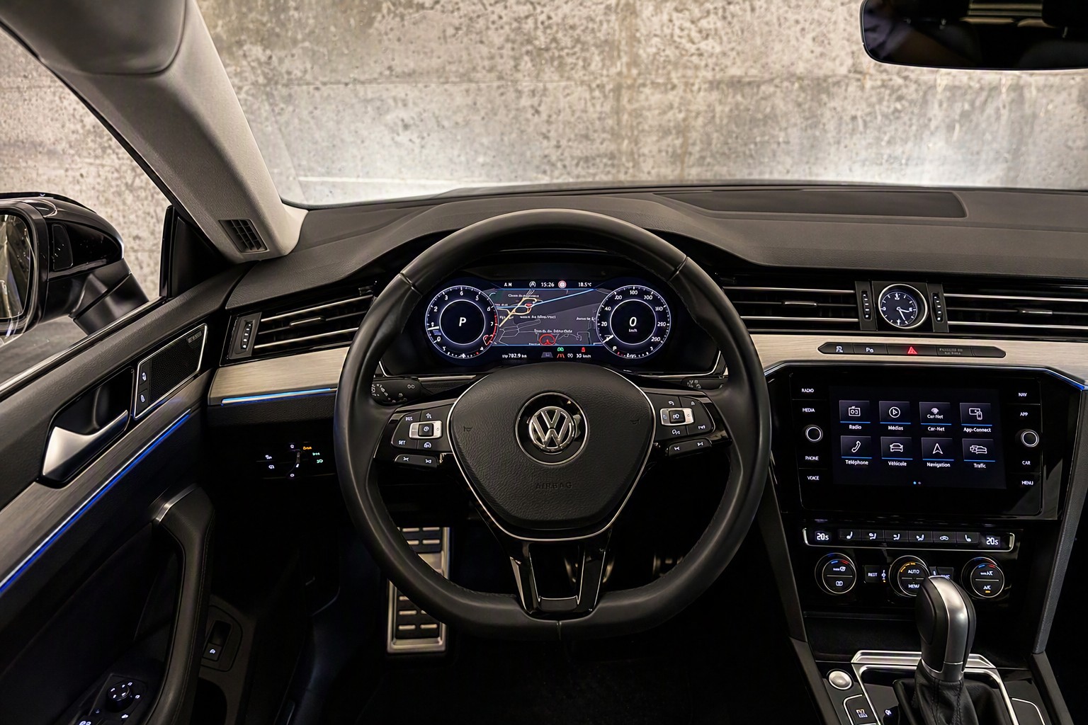 VW 2.0 TSI Elegance DSG-image-4