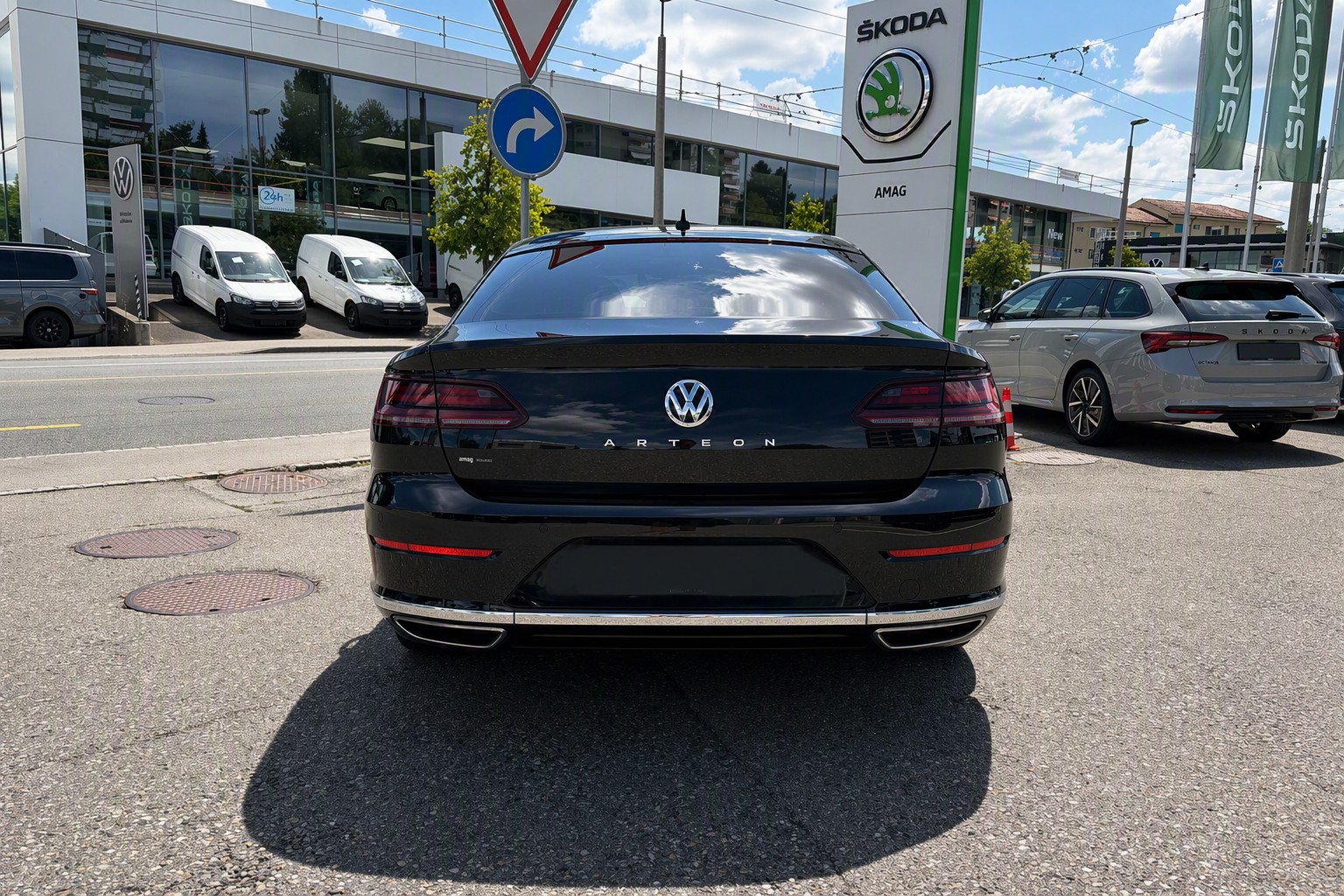 VW 2.0 TSI Elegance DSG-image-3