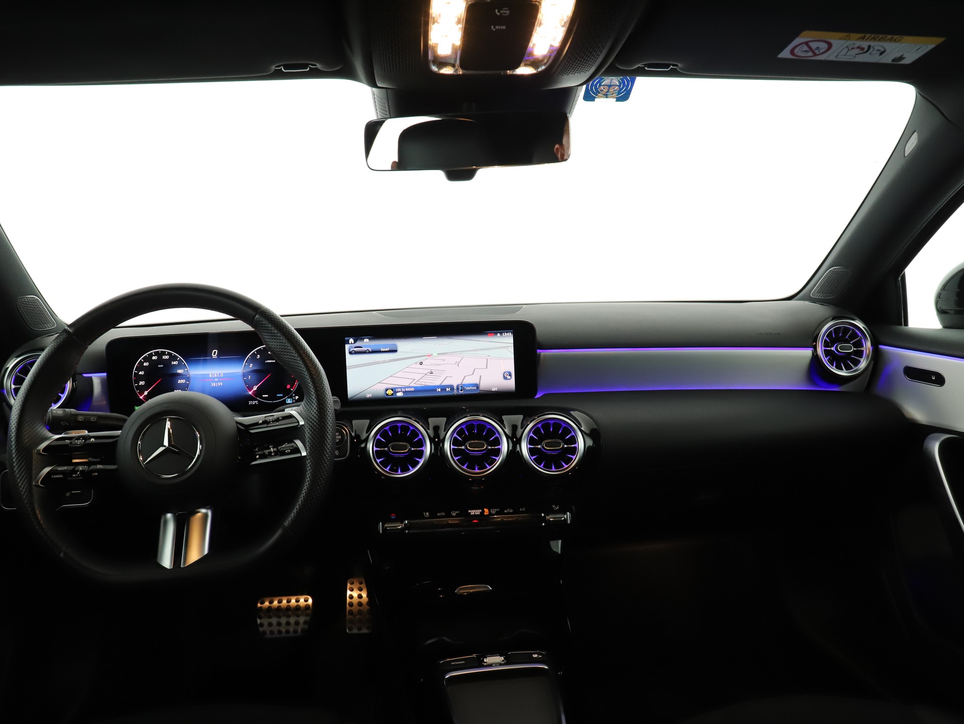 MERCEDES-BENZ A 200 7G-DCT-image-10