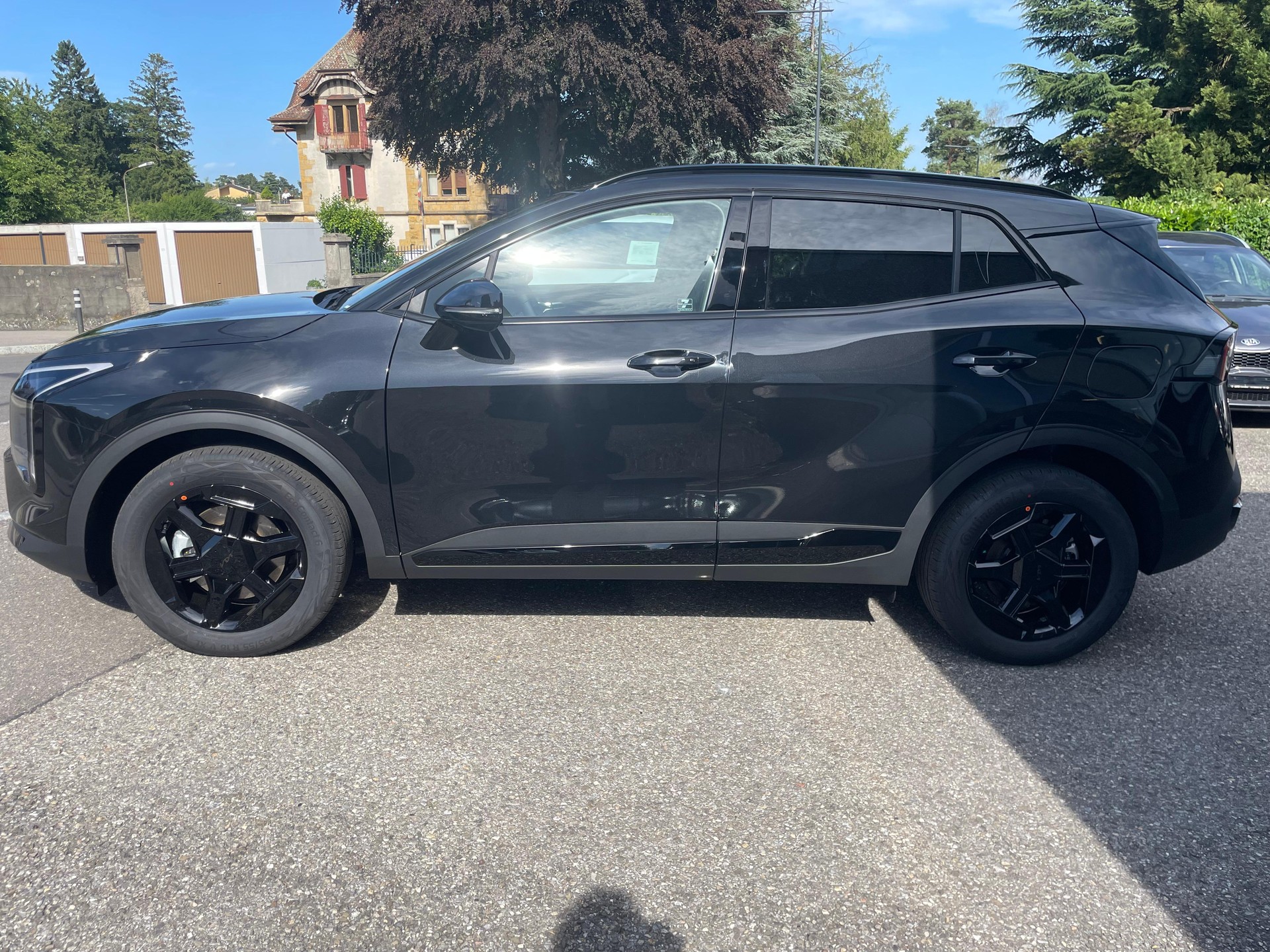 KIA Sportage 1.6 T-GDi Hybrid Black Edition-image-5