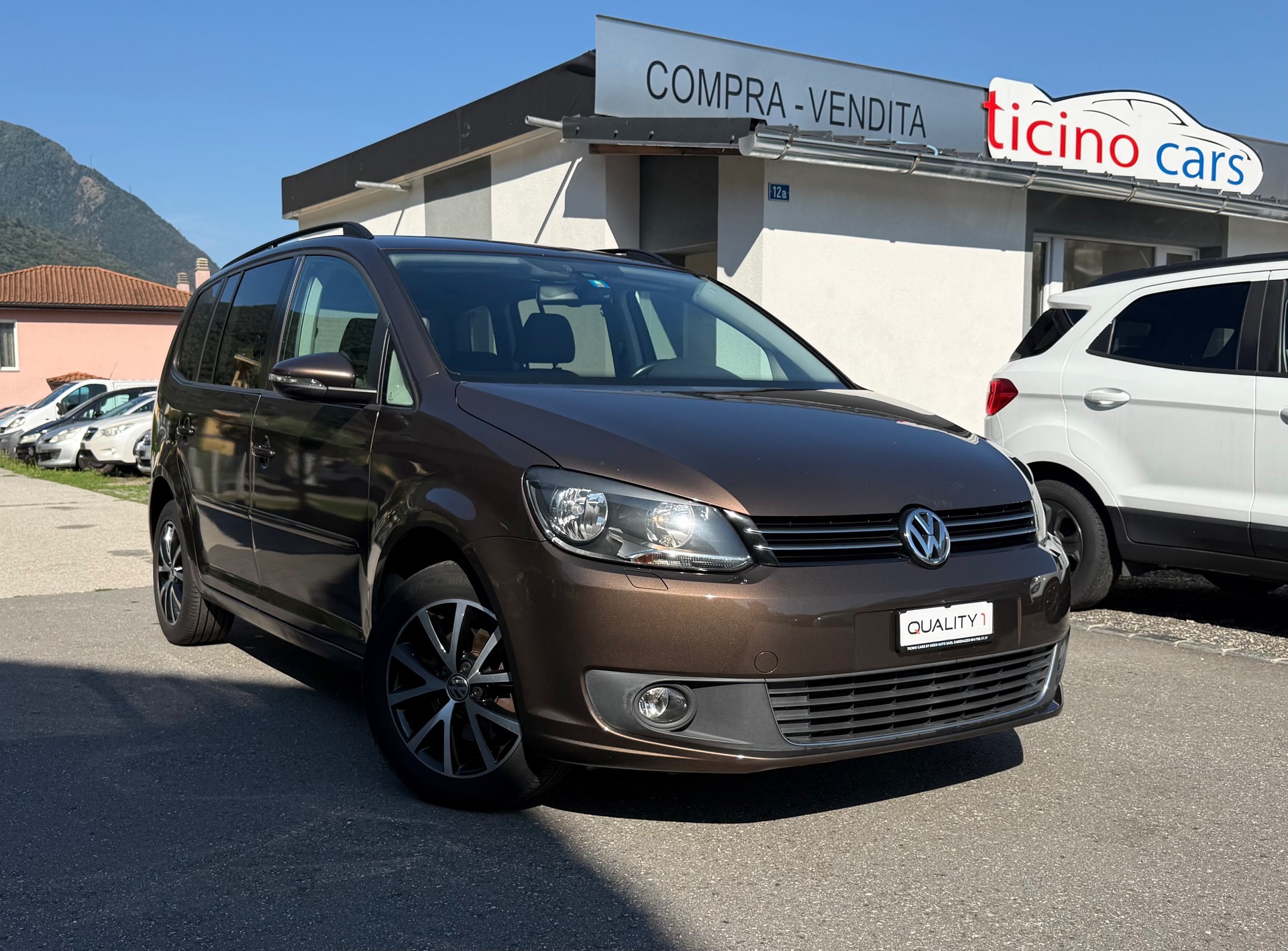 VW Touran 1.4 TSI Trendline DSG-image-0