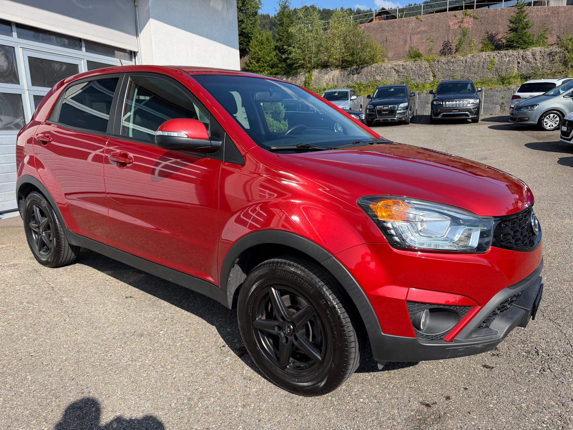 KGM-SsangYong Korando 2.0 e-XDI Plus Edition 4WD-showroom-element-3