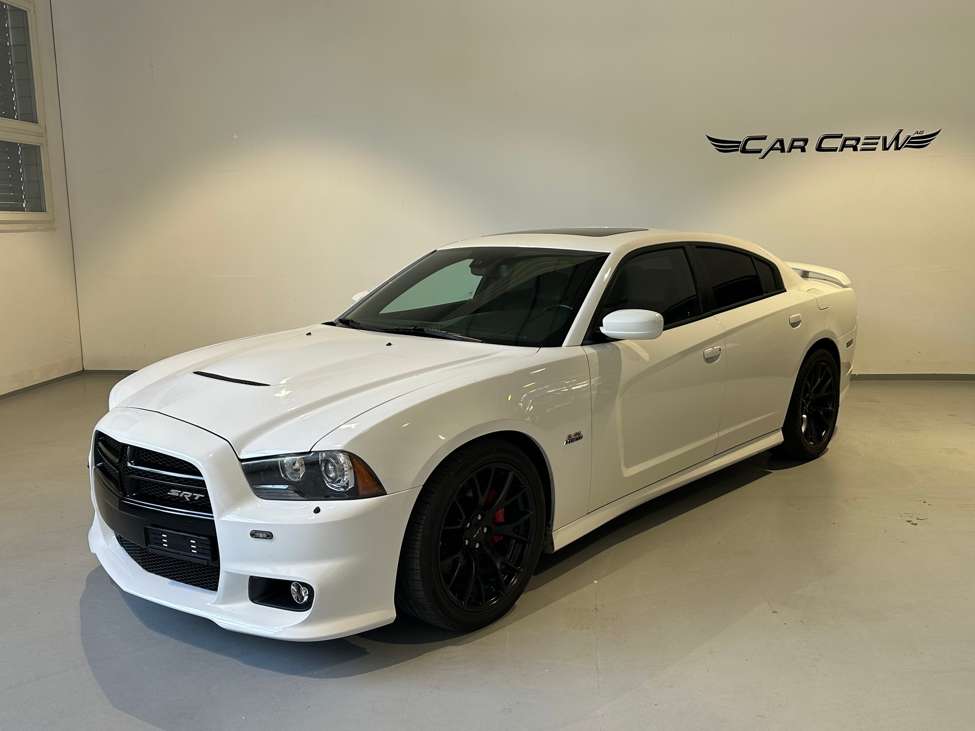 DODGE Charger SRT-8