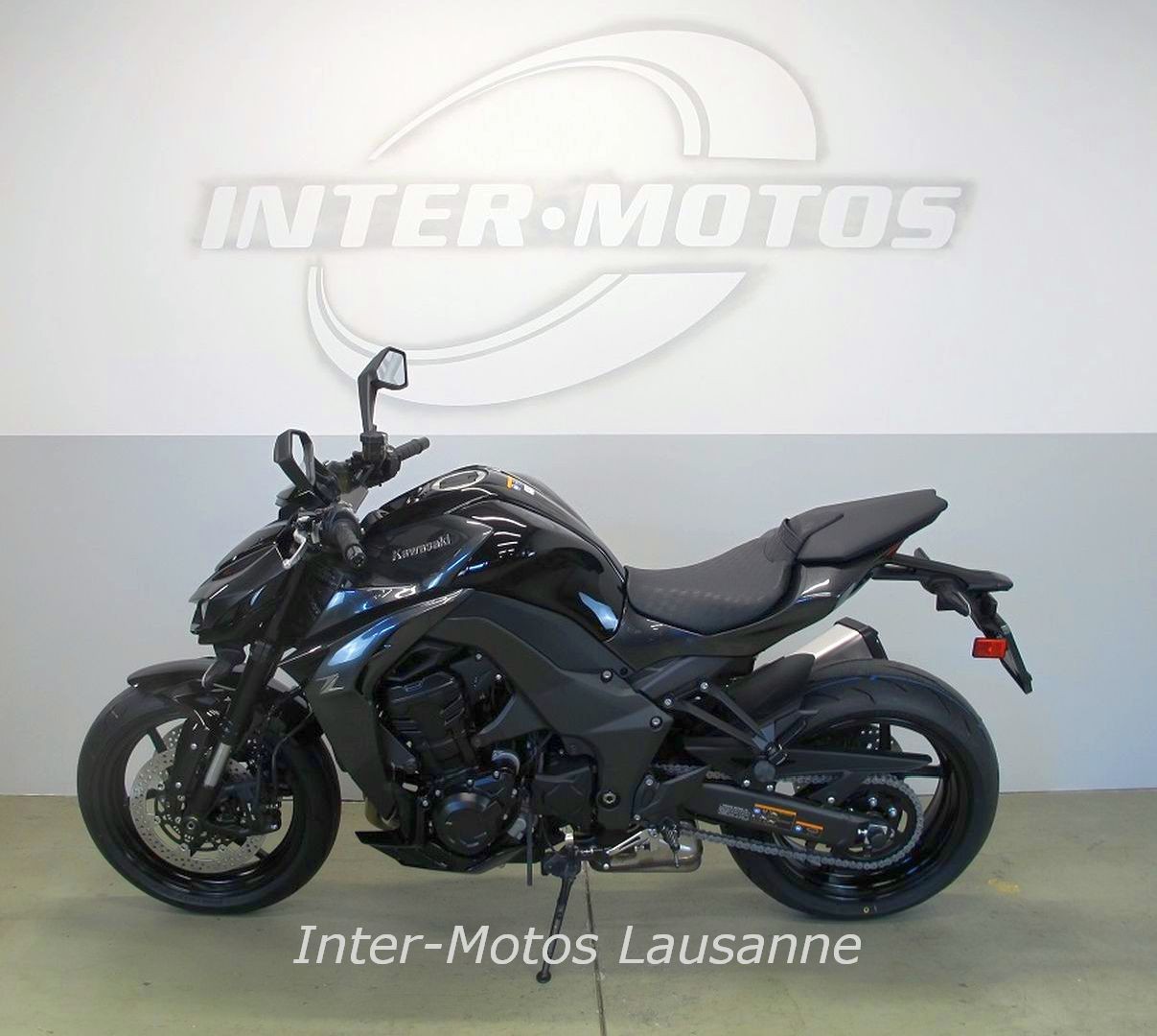 KAWASAKI Z1100-showroom-element-3