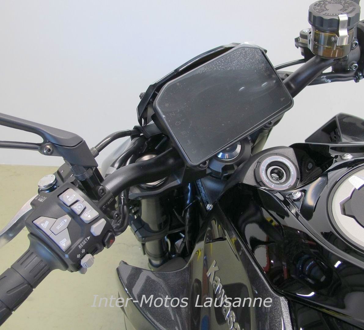 KAWASAKI Z1100-image-7