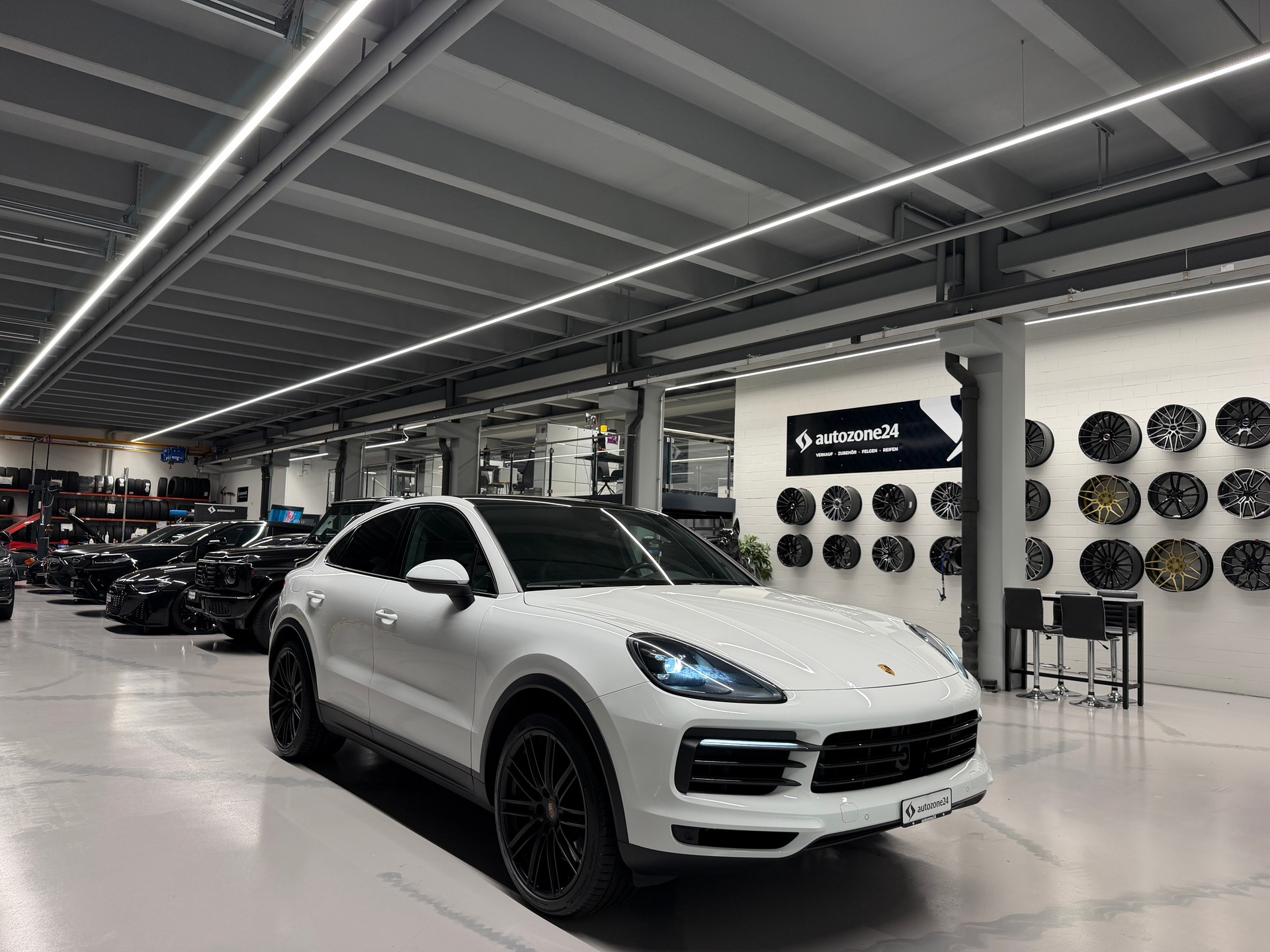 PORSCHE Cayenne S Coupé 2.9 V6 *Frisch ab MFK*Garantie*neue Sommerreifen*-image-14