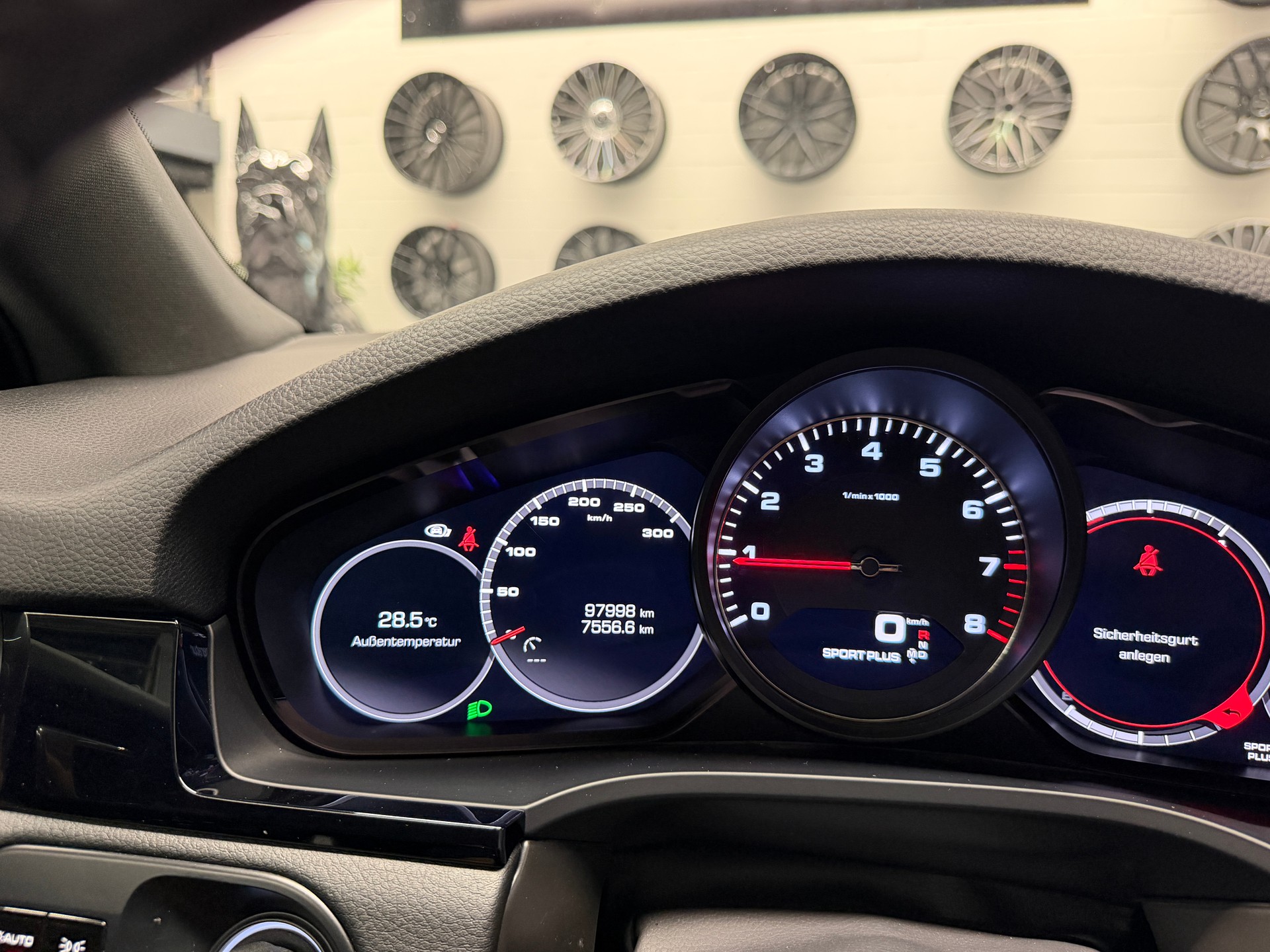 PORSCHE Cayenne S Coupé 2.9 V6 *Frisch ab MFK*Garantie*neue Sommerreifen*-image-24