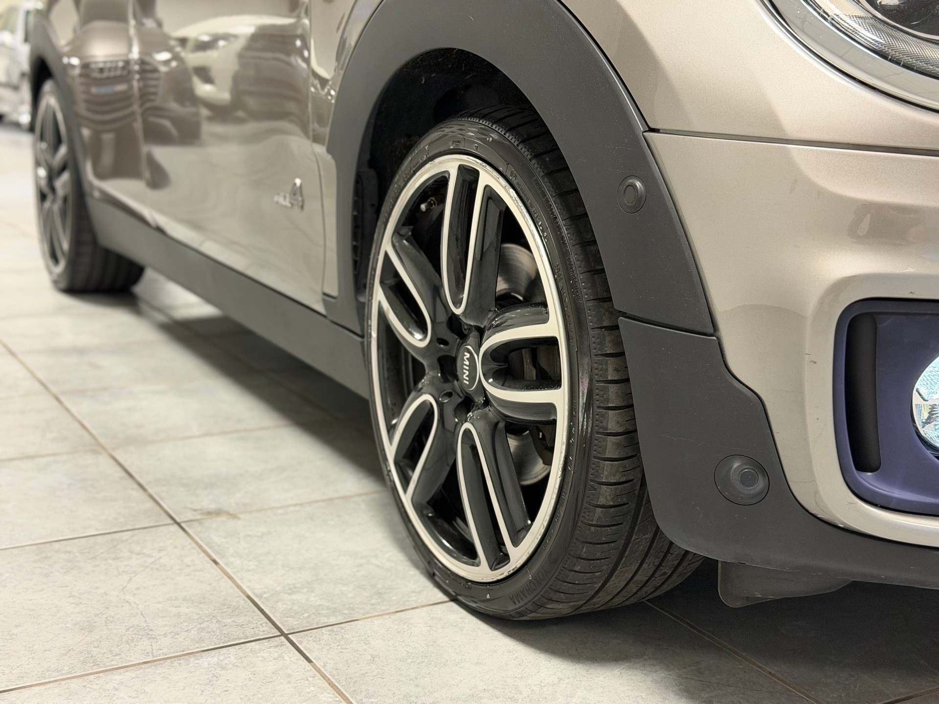 MINI Clubman Cooper S ALL4 Steptronic-image-16