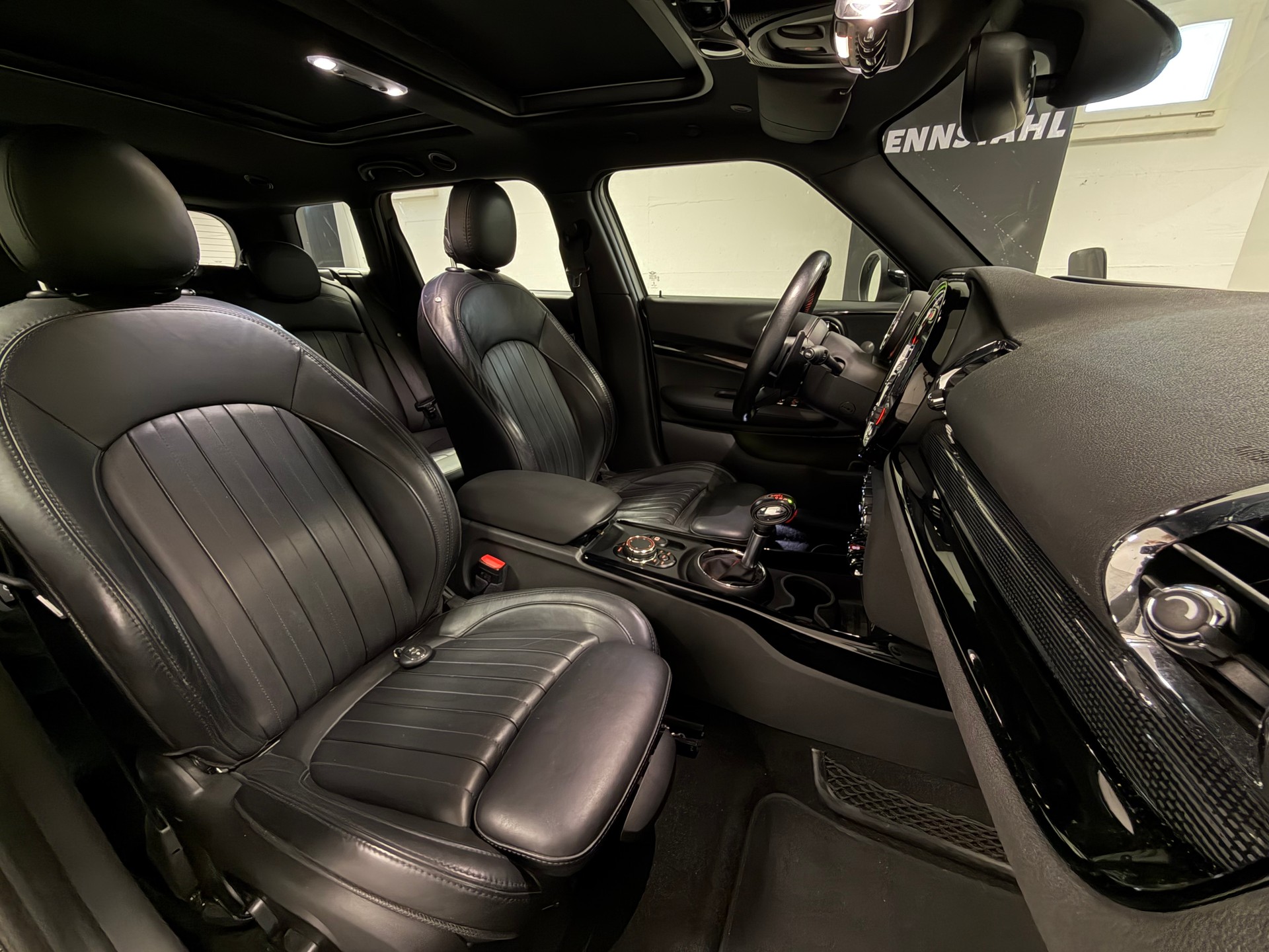 MINI Clubman Cooper S ALL4 Steptronic-image-24