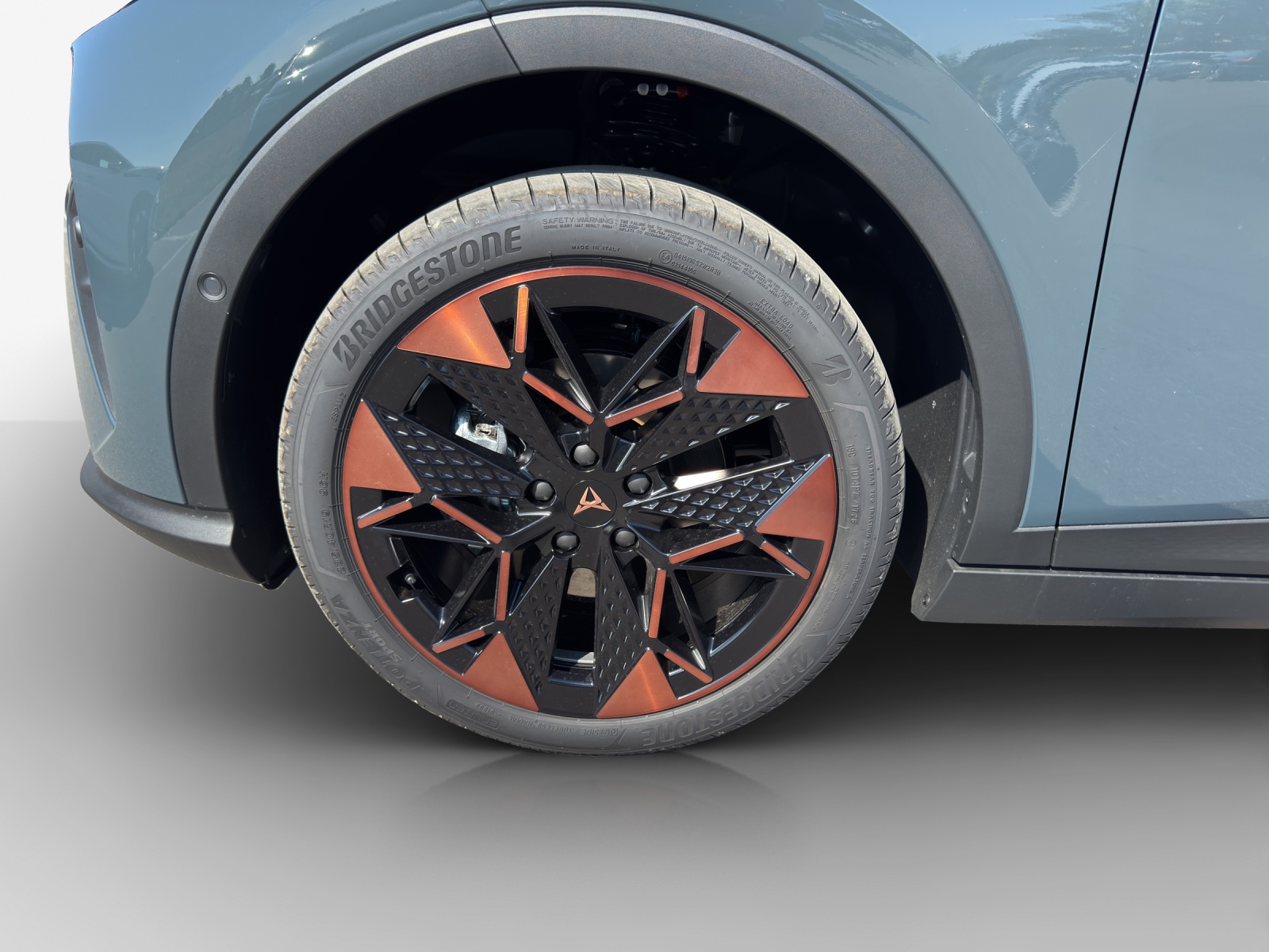 CUPRA Raval 52 kWh Dynamic+ Launch Edition-image-13
