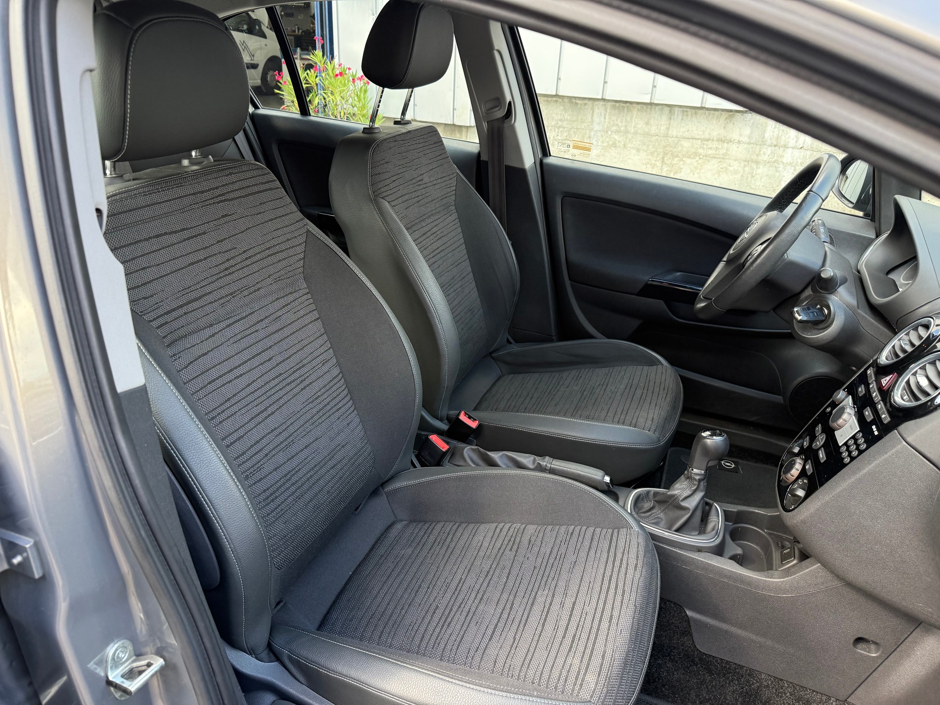 OPEL Corsa 1.4 TP Energy-image-13