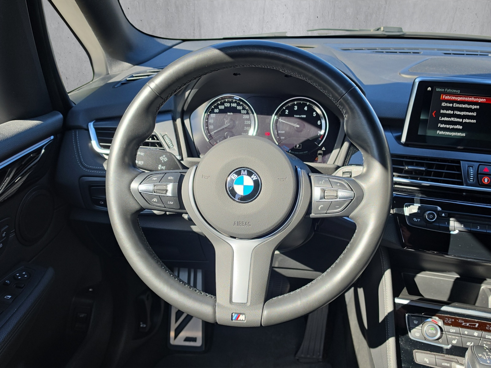 BMW 225xe iPerformance Active Tourer Steptronic-image-9