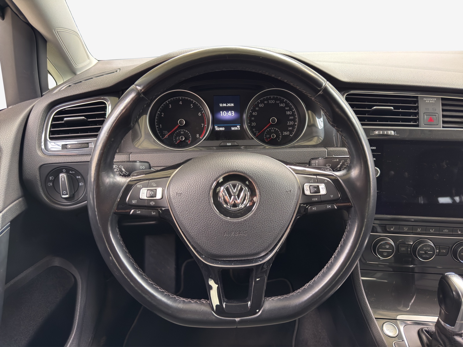 VW Golf 1.5 TSI EVO Comfortline DSG-image-9
