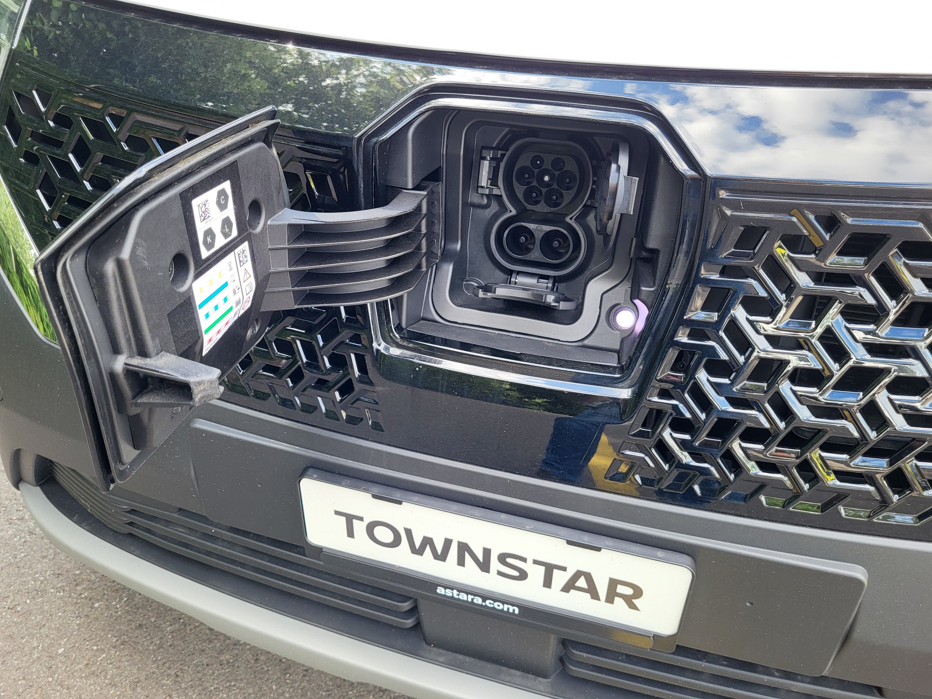 NISSAN Townstar 45kWh L2 Acenta-image-7