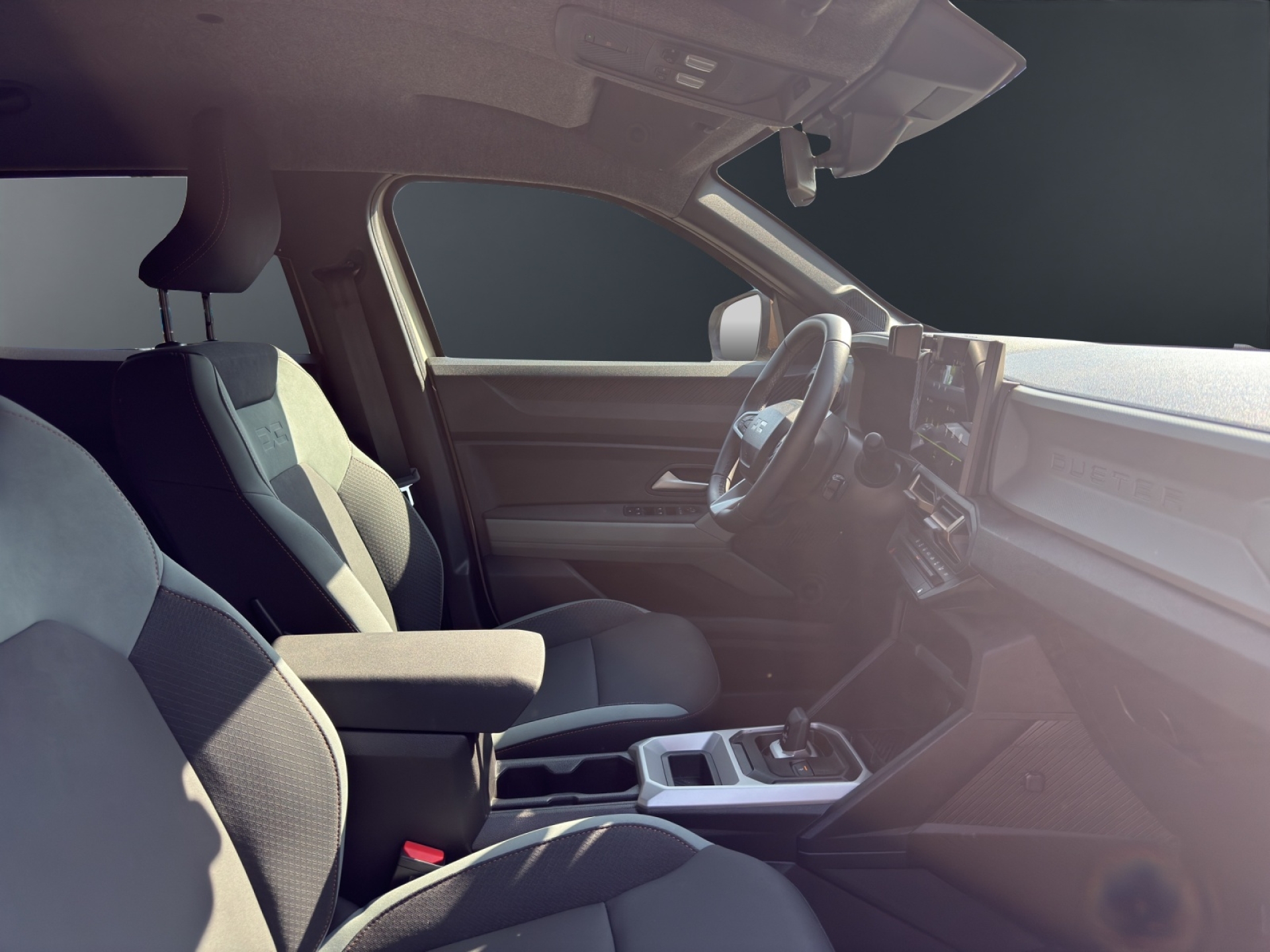 DACIA Duster 1.6 Hybrid Extreme-image-11