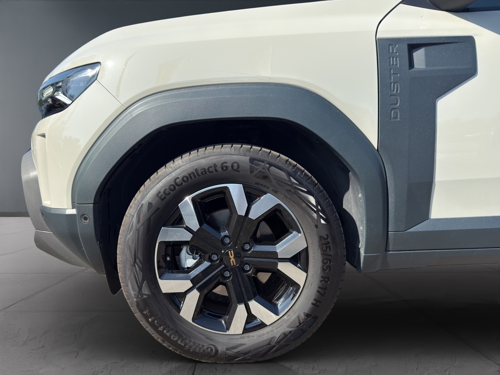DACIA Duster 1.6 Hybrid Extreme-image-14
