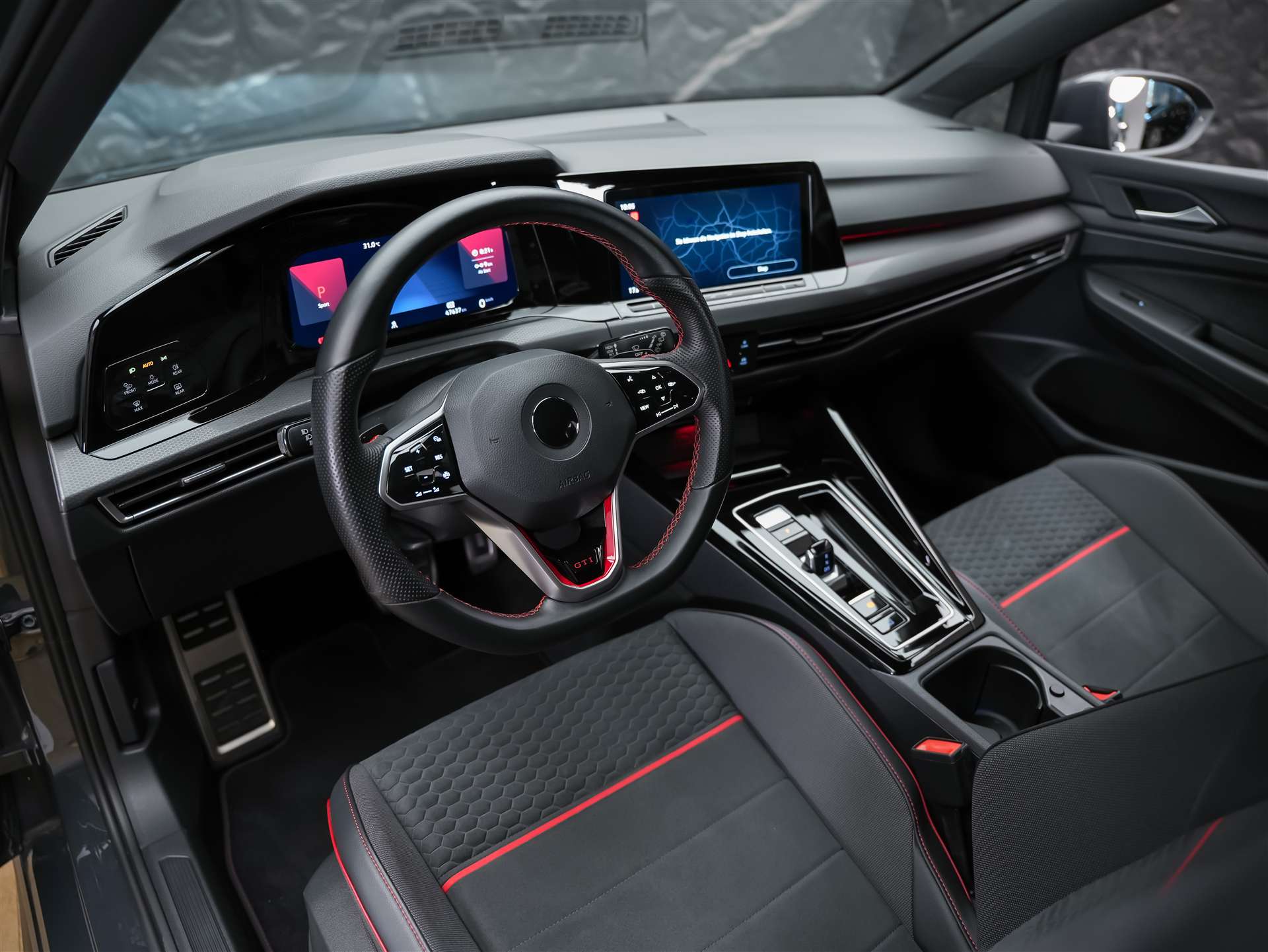 VW Golf 2.0 TSI GTI Clubsport DSG *Teilleder/Alcantara Sitze*Spurhalteassistent*-image-7