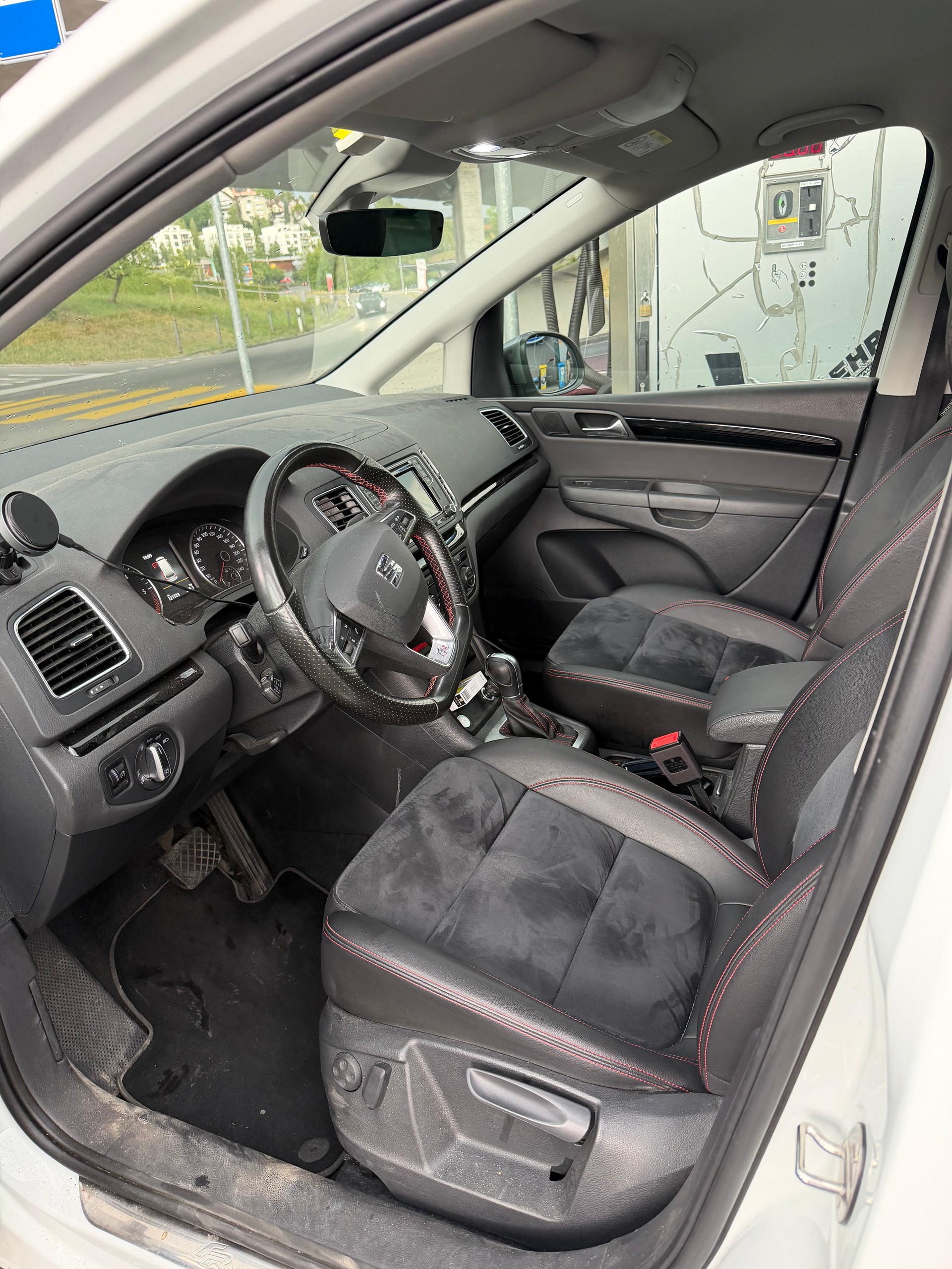 SEAT 2.0 TDI 177 Swiss FR DSG S/S-image-2