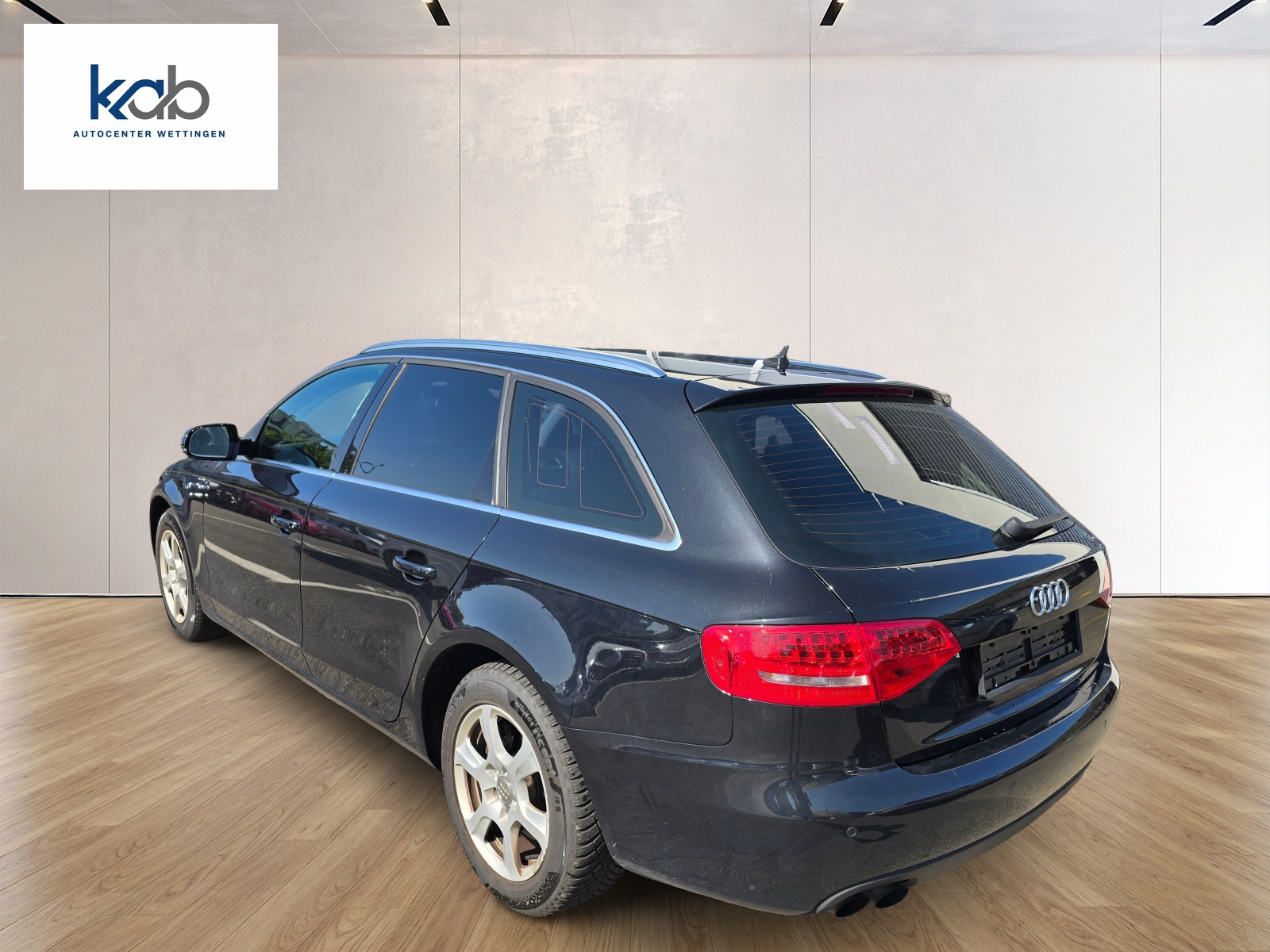 AUDI A4 Avant 1.8 TFSI multitronic-image-5