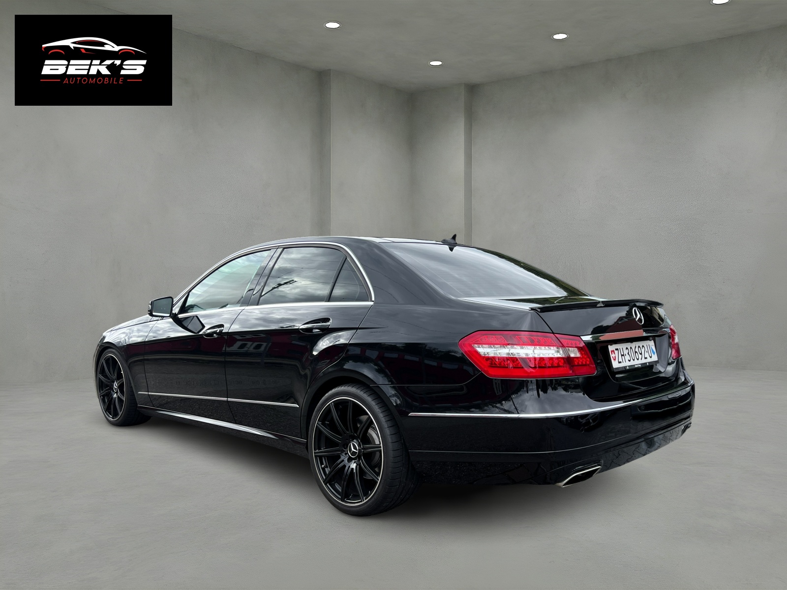 MERCEDES-BENZ E 500 Avantgarde 7G-Tronic-image-2