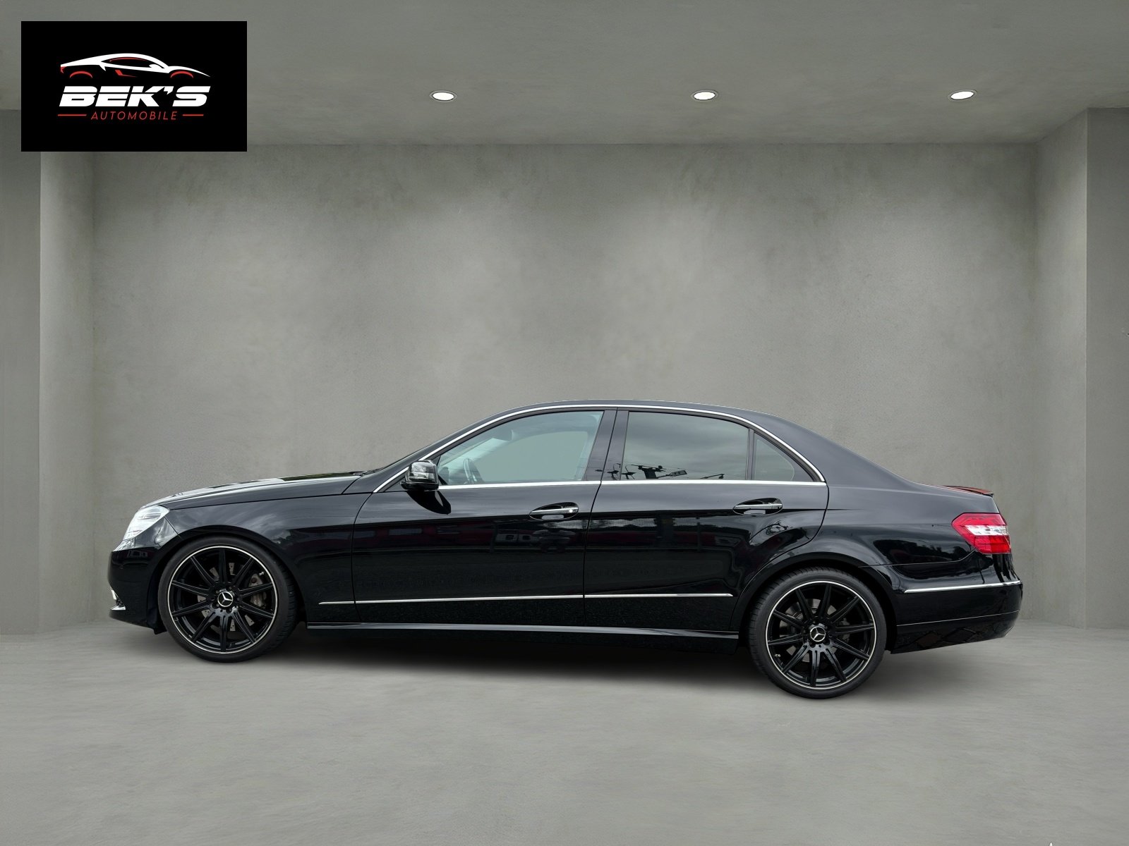 MERCEDES-BENZ E 500 Avantgarde 7G-Tronic-image-1