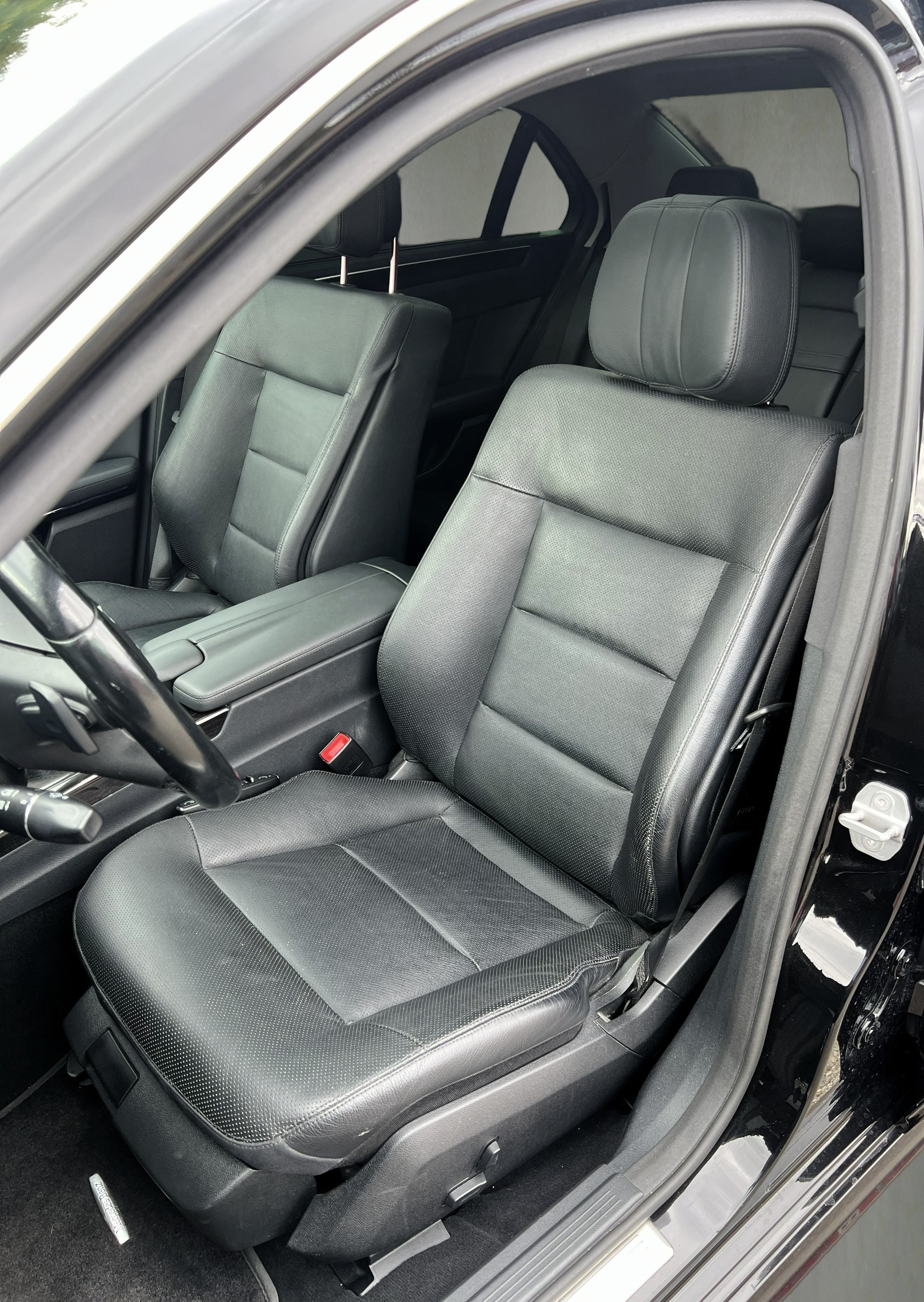 MERCEDES-BENZ E 500 Avantgarde 7G-Tronic-image-13