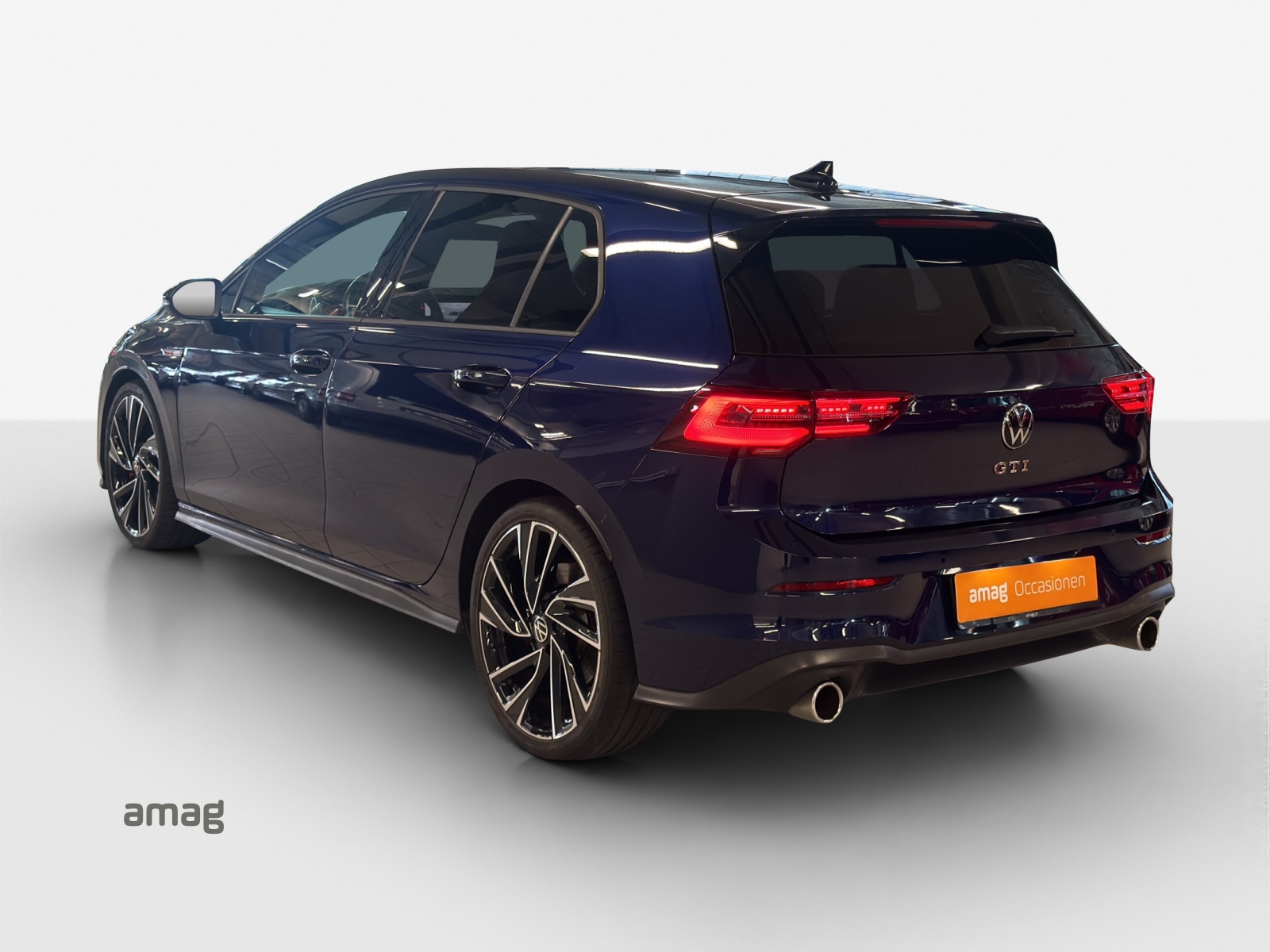 VW Golf 2.0 TSI GTI DSG-image-2