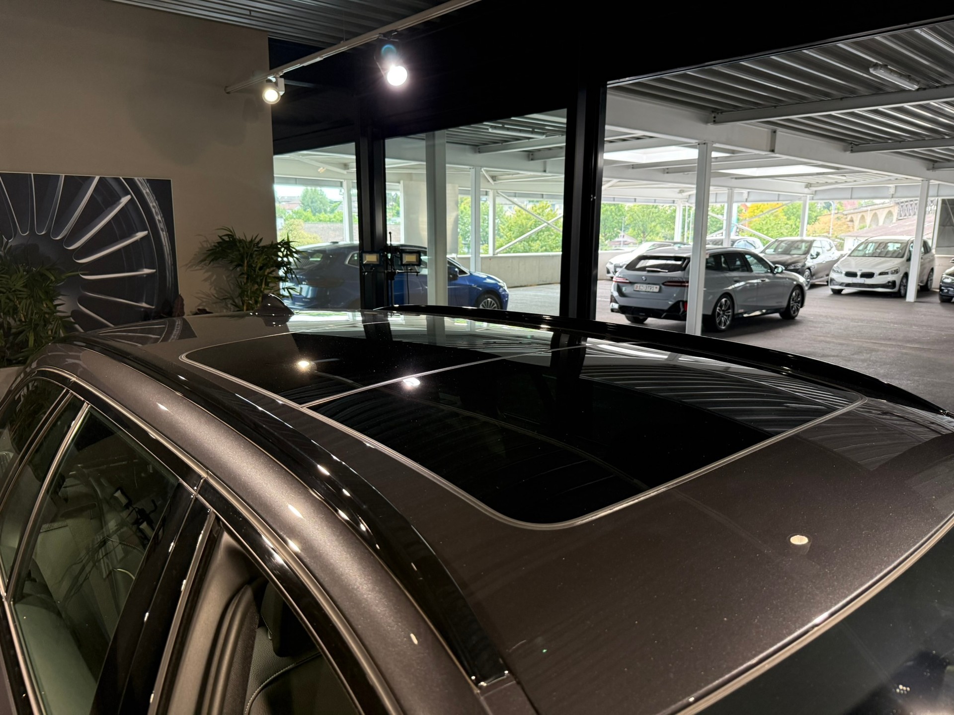 BMW M550d xDrive Touring Steptronic-image-10