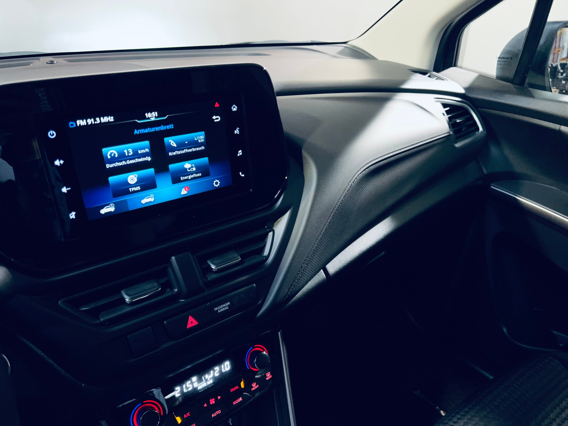 SUZUKI S-Cross 1.4 16V Compact+ MHD 4WD-image-15