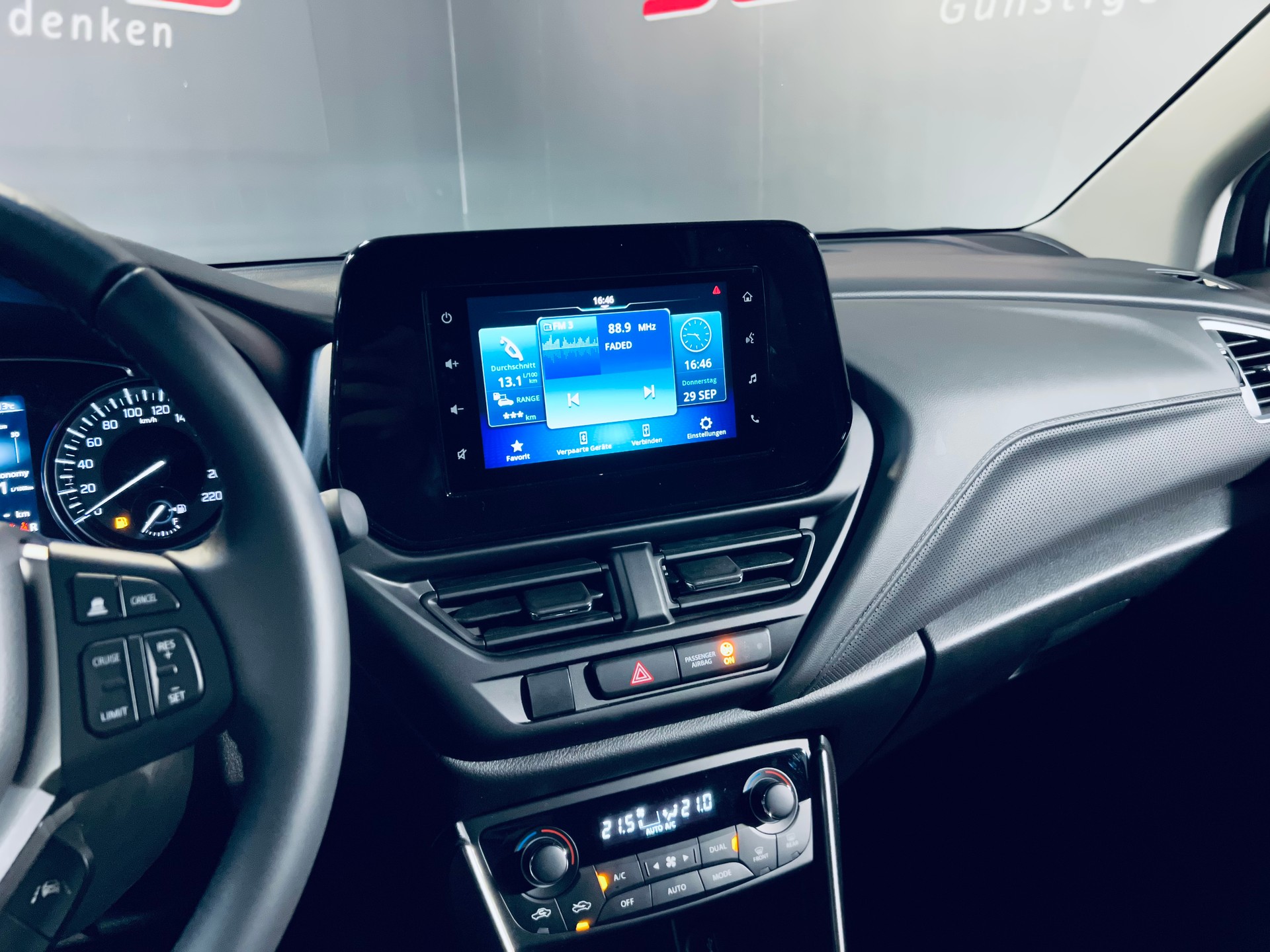 SUZUKI S-Cross 1.4 16V Compact+ MHD 4WD-image-4