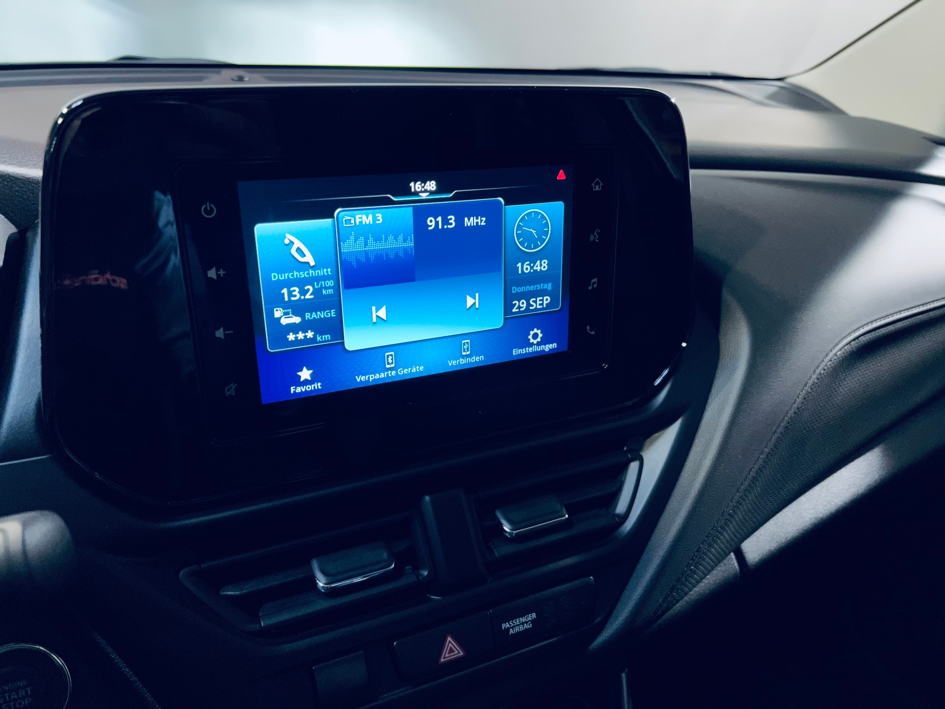 SUZUKI S-Cross 1.4 16V Compact+ MHD 4WD-image-9