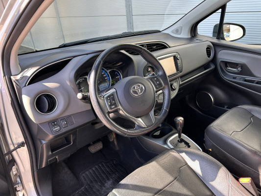 TOYOTA Yaris 1.5 Hybrid Sw.Trend-image-6