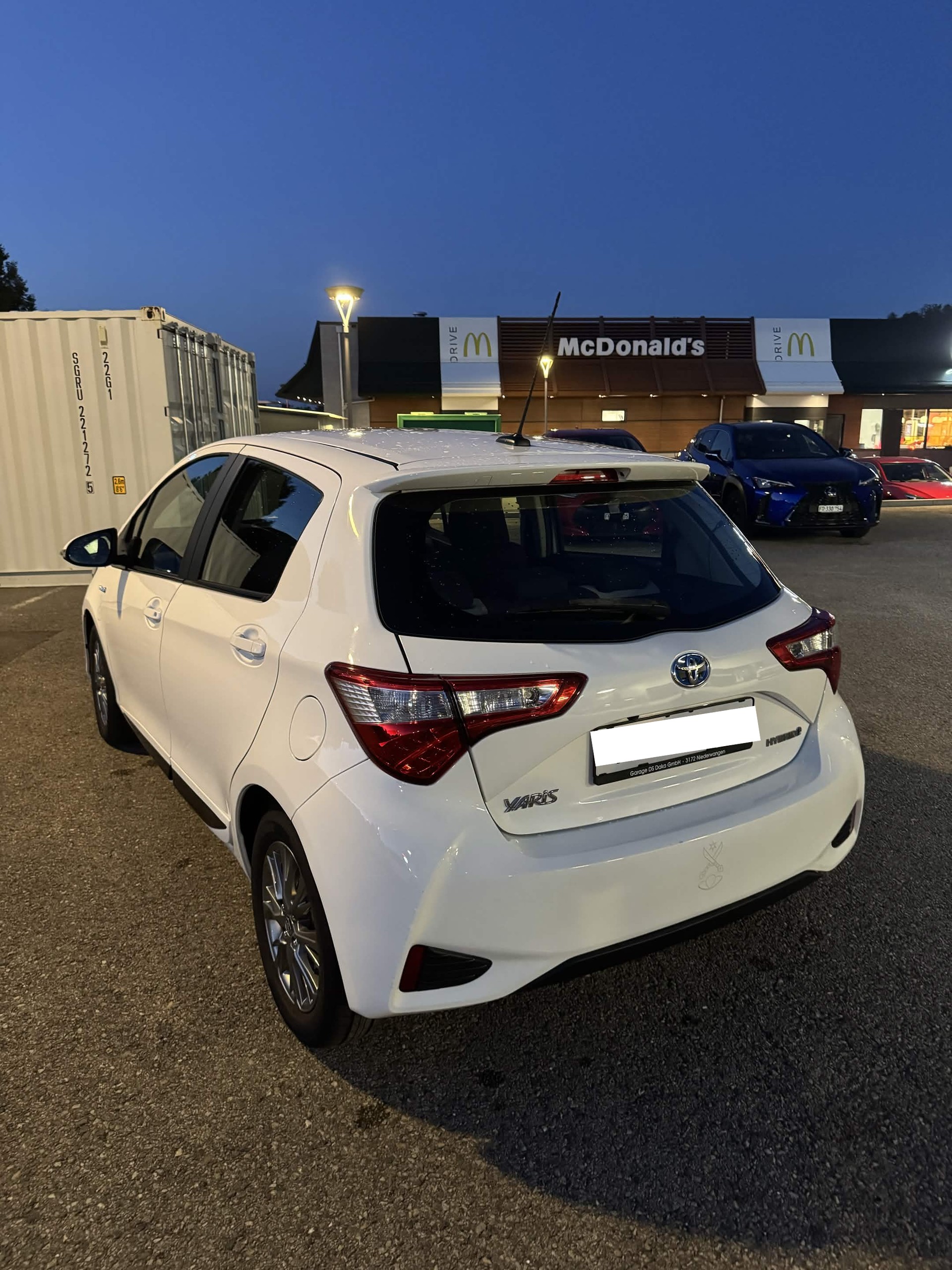 TOYOTA 1.5 VVT-i HSD Trend-image-2