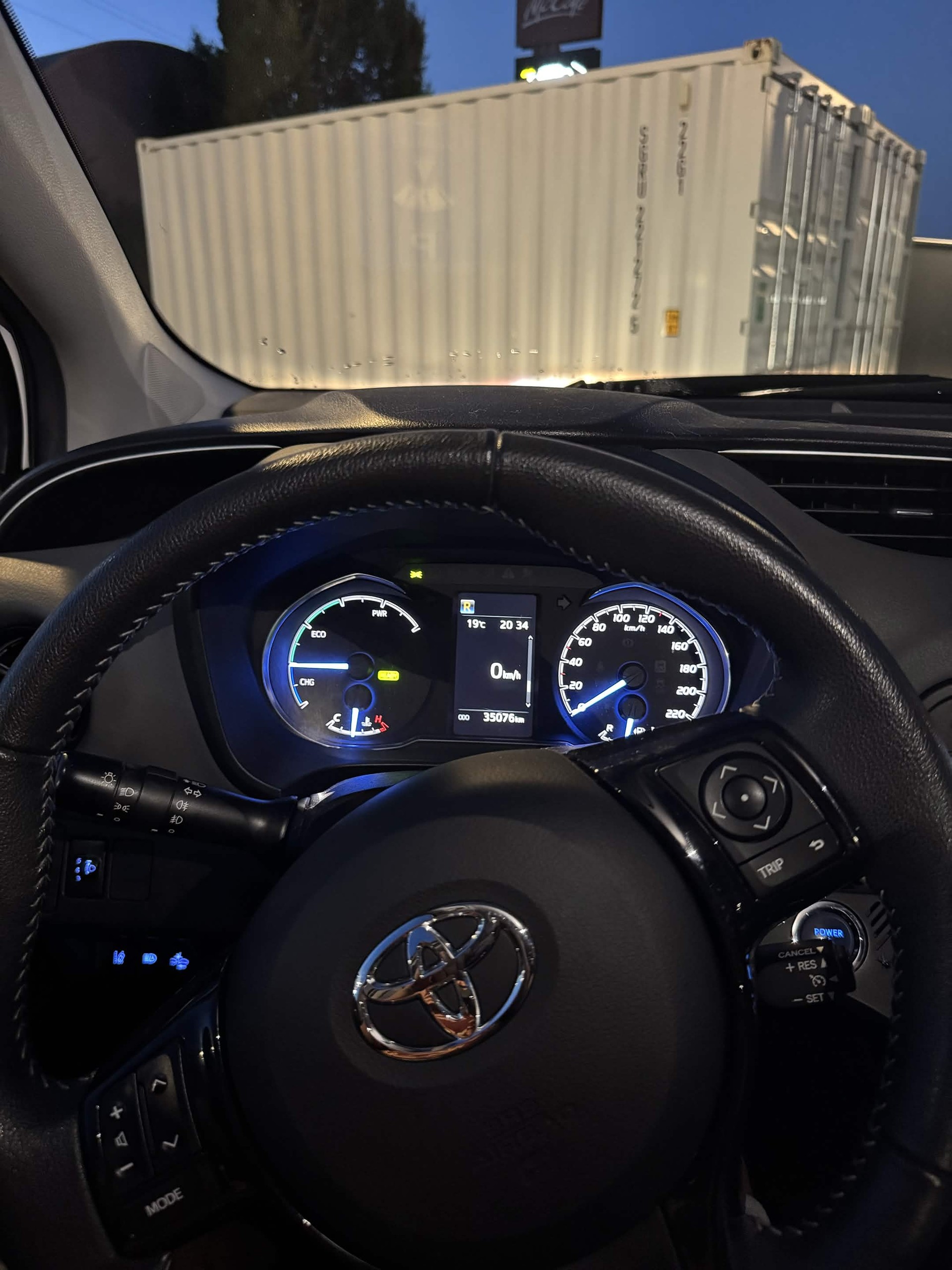 TOYOTA 1.5 VVT-i HSD Trend-image-5