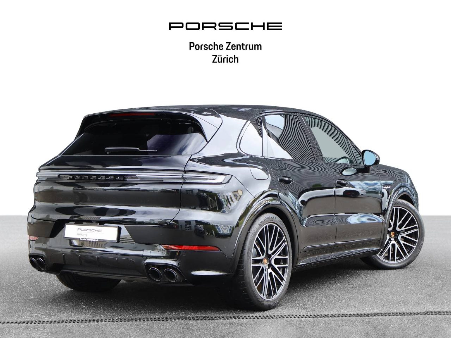 PORSCHE Cayenne S E-Hybrid Black Edition-image-5