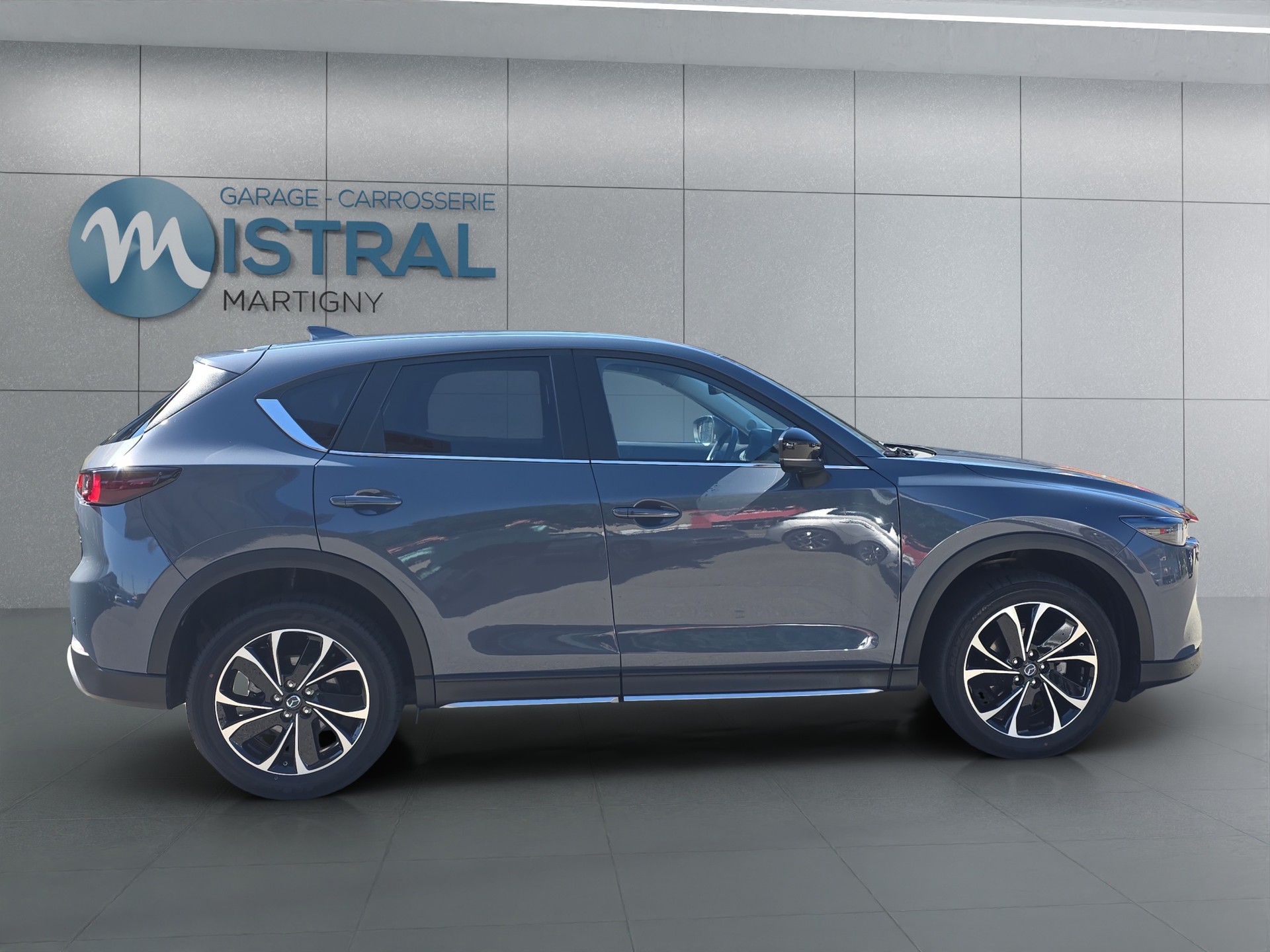 MAZDA CX-5 2.5 Newground AWD-image-5